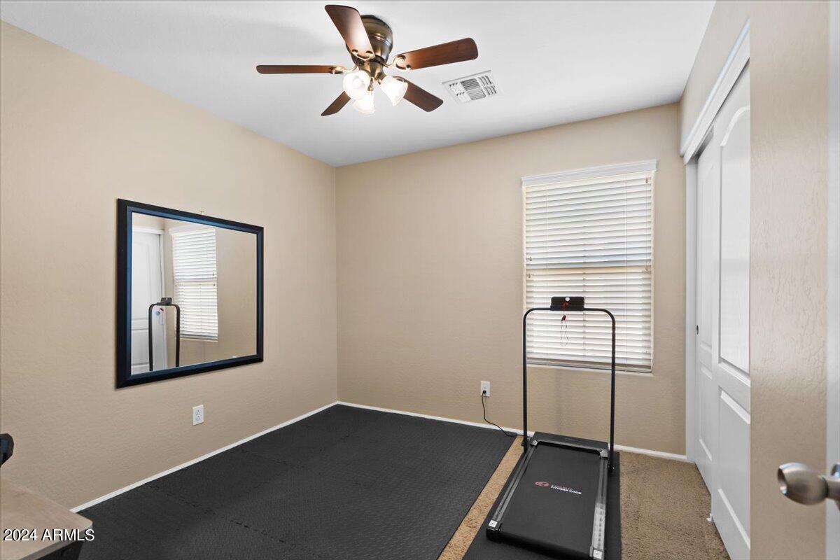 674 S LAVEEN Drive