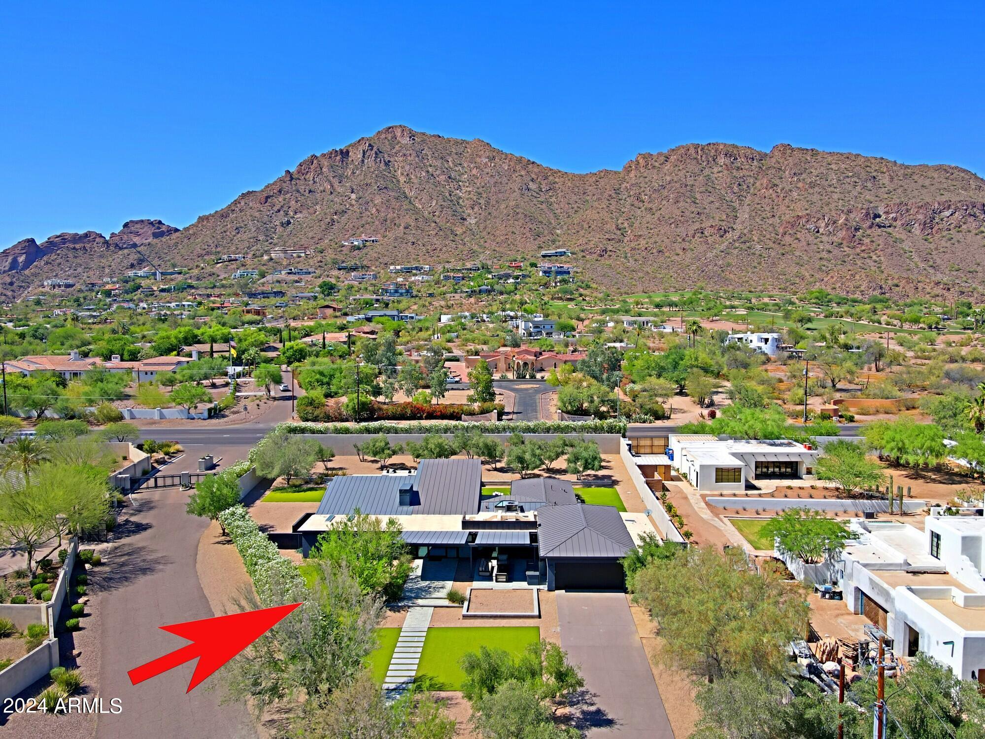 4435 N LOS VECINOS Drive