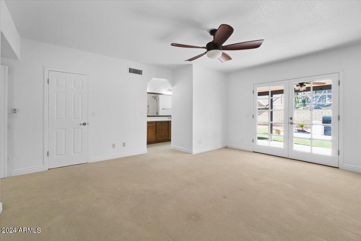 509 E MEADOWS Lane