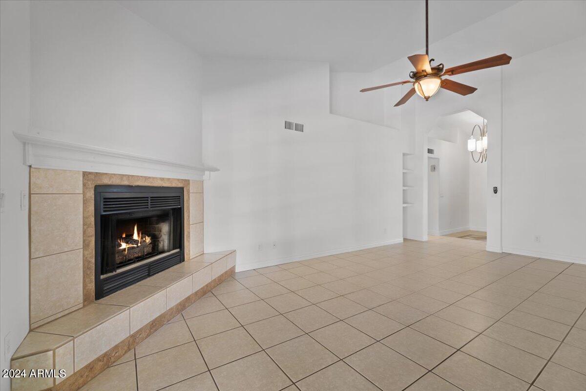 509 E MEADOWS Lane