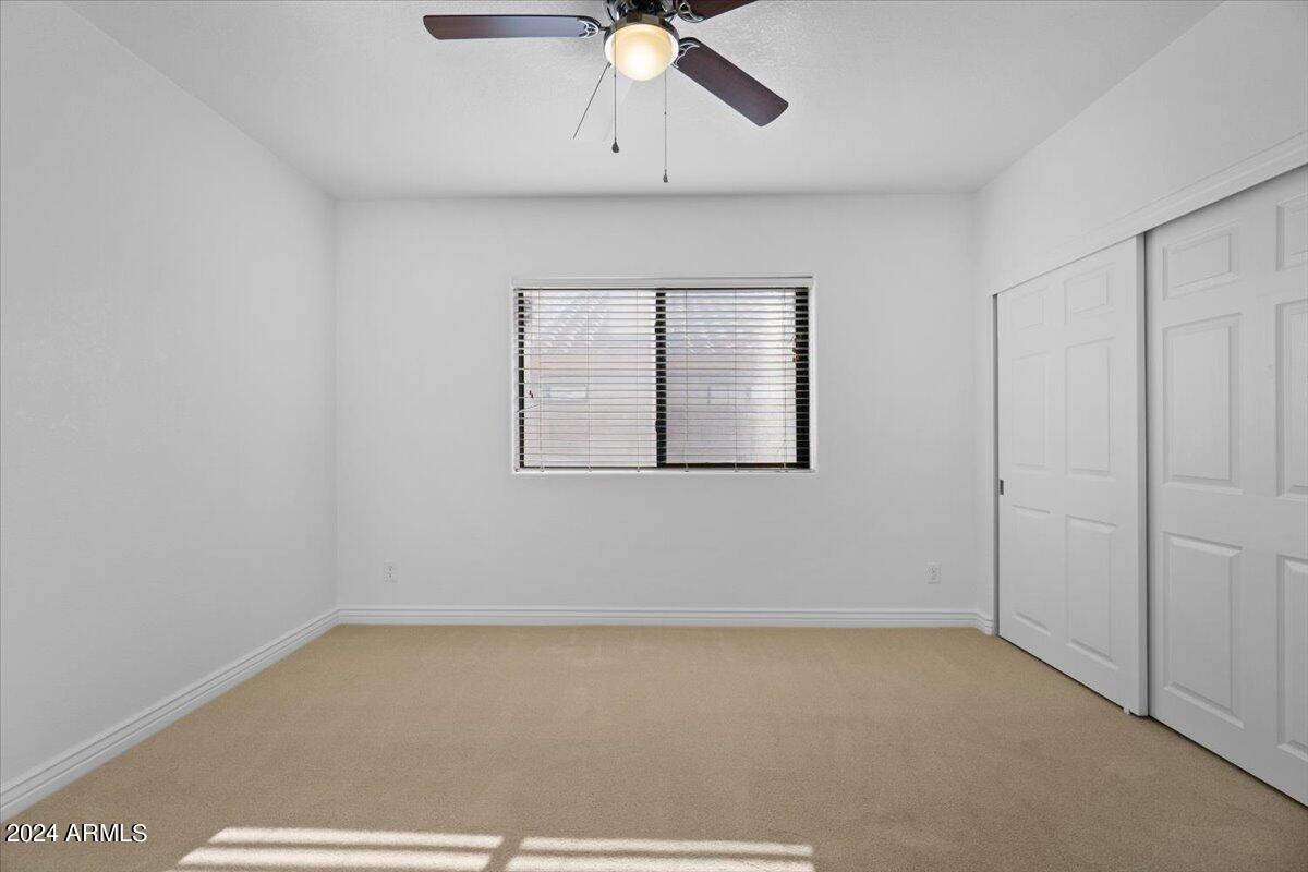 509 E MEADOWS Lane