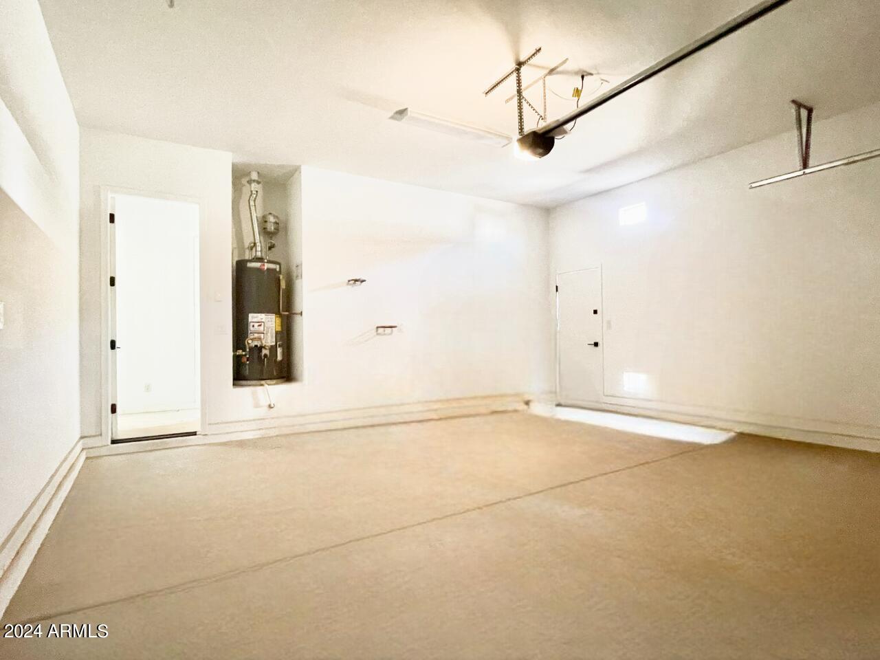 22690 E ROUNDUP Way