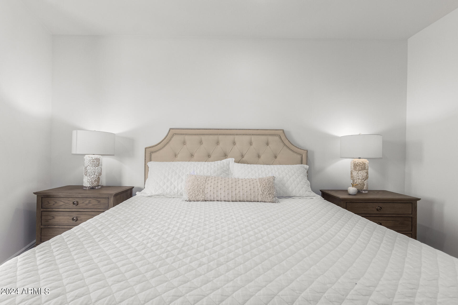 7181 E Camelback Road, 205