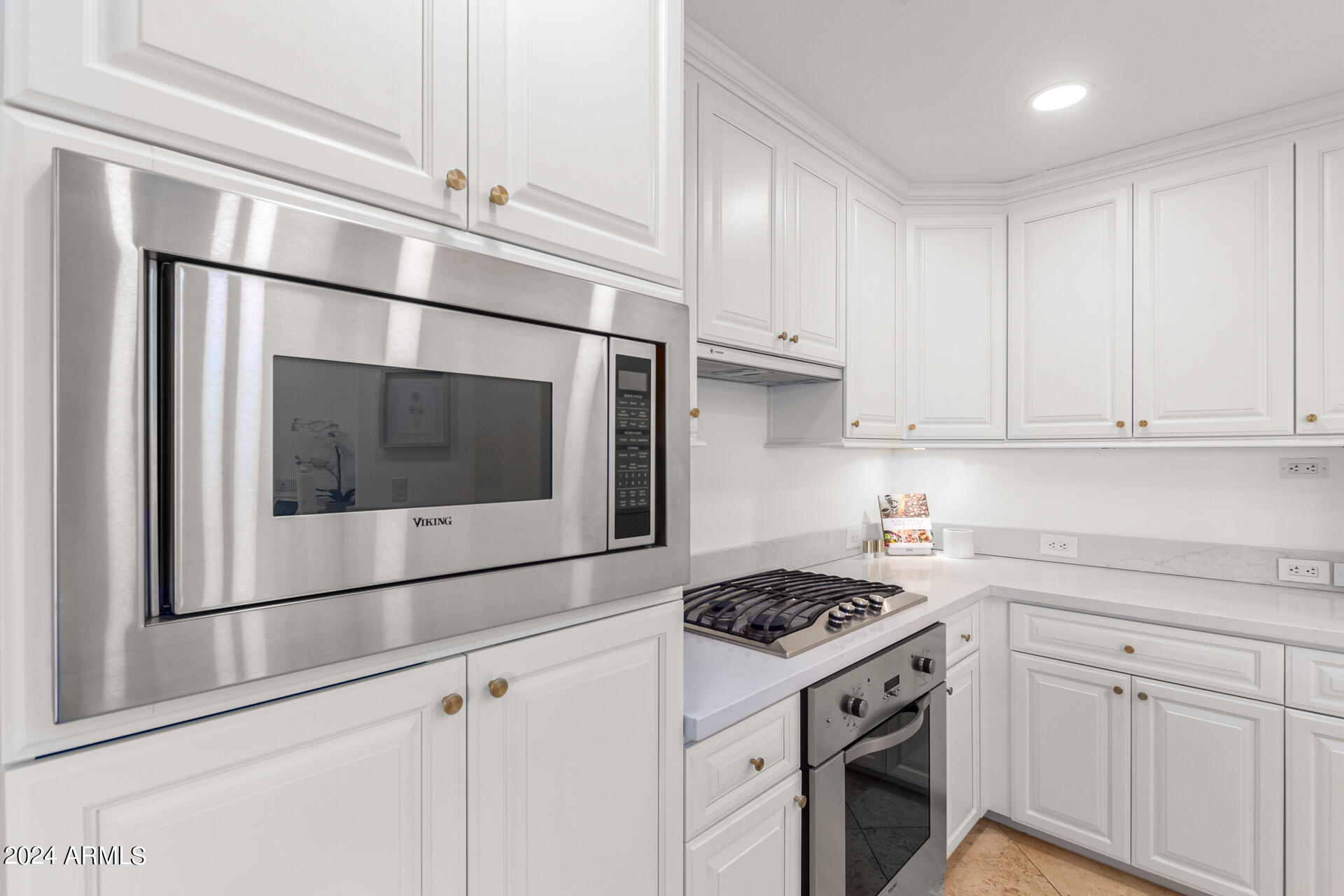 7181 E Camelback Road, 205
