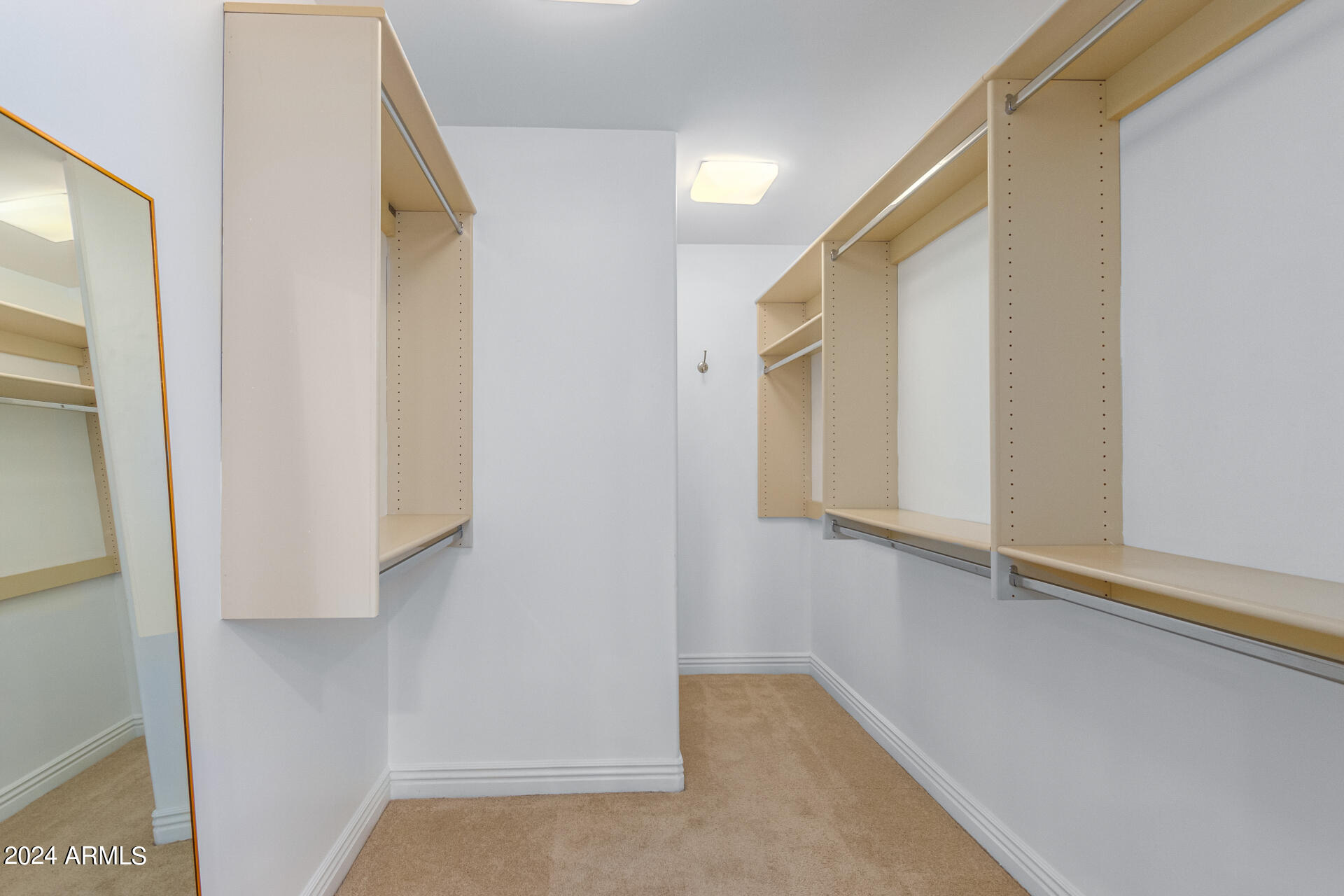 7181 E Camelback Road, 205