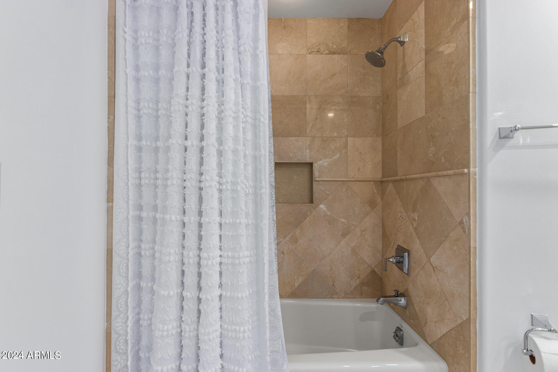 7181 E Camelback Road, 205
