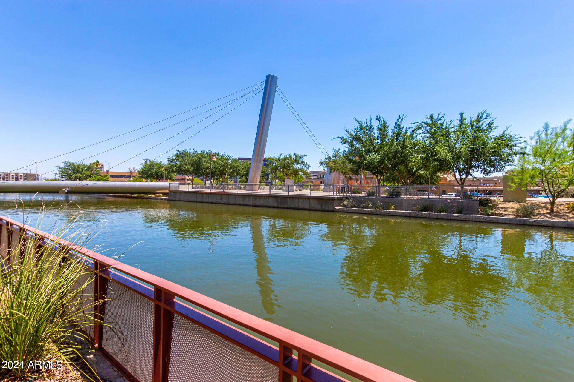 7181 E Camelback Road, 205
