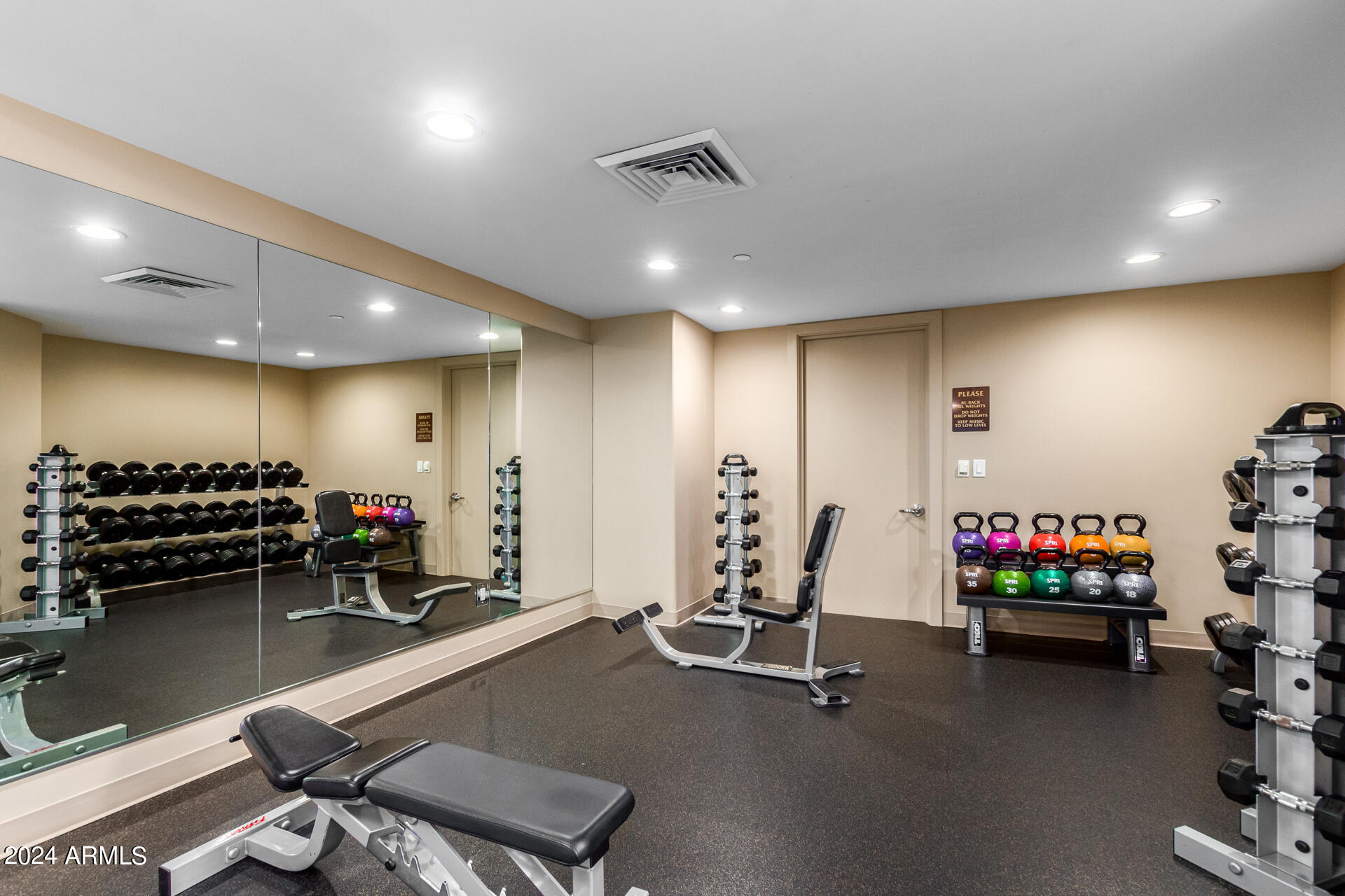 7181 E Camelback Road, 205