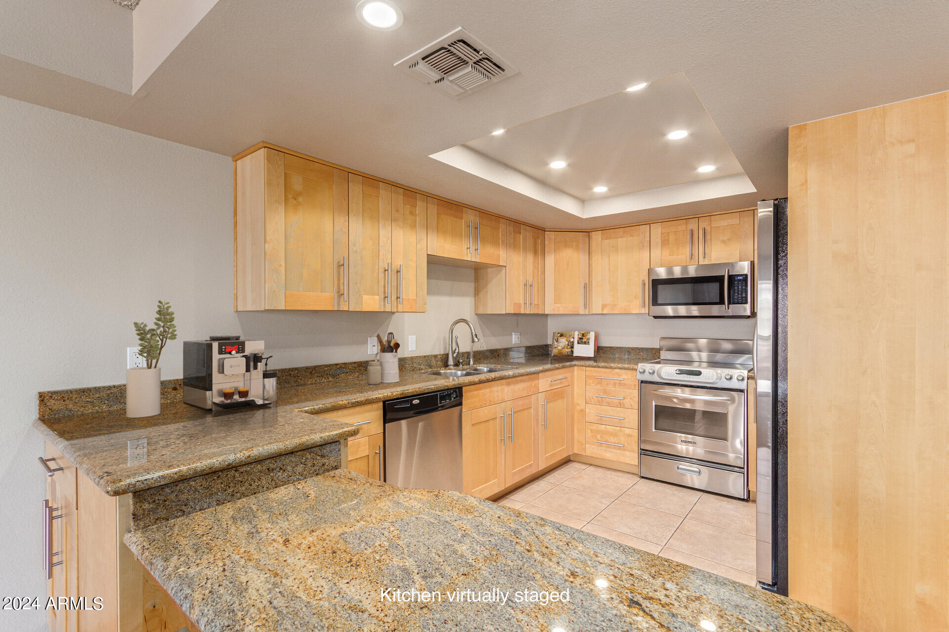 7830 E CAMELBACK Road, 512