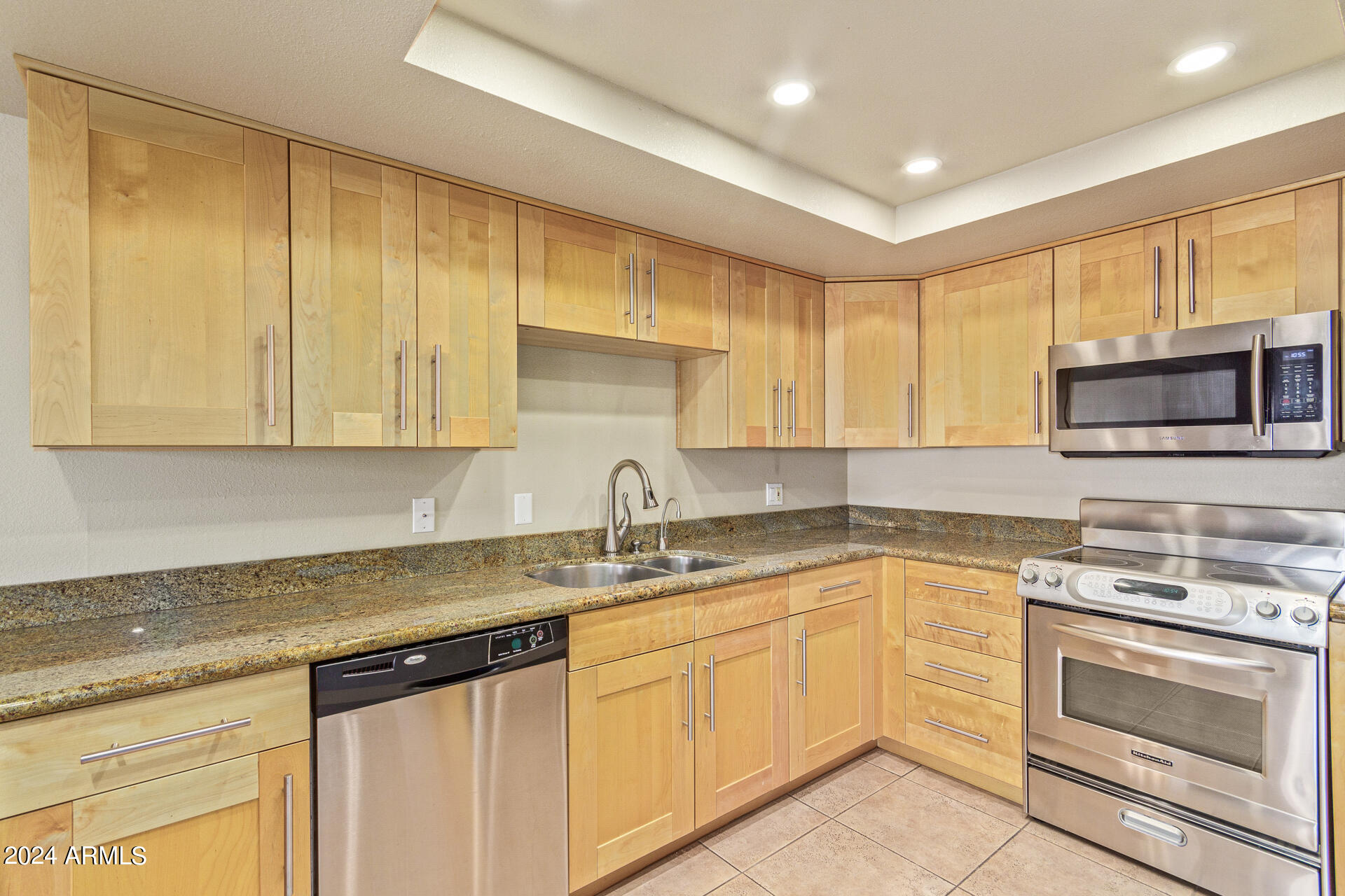 7830 E CAMELBACK Road, 512