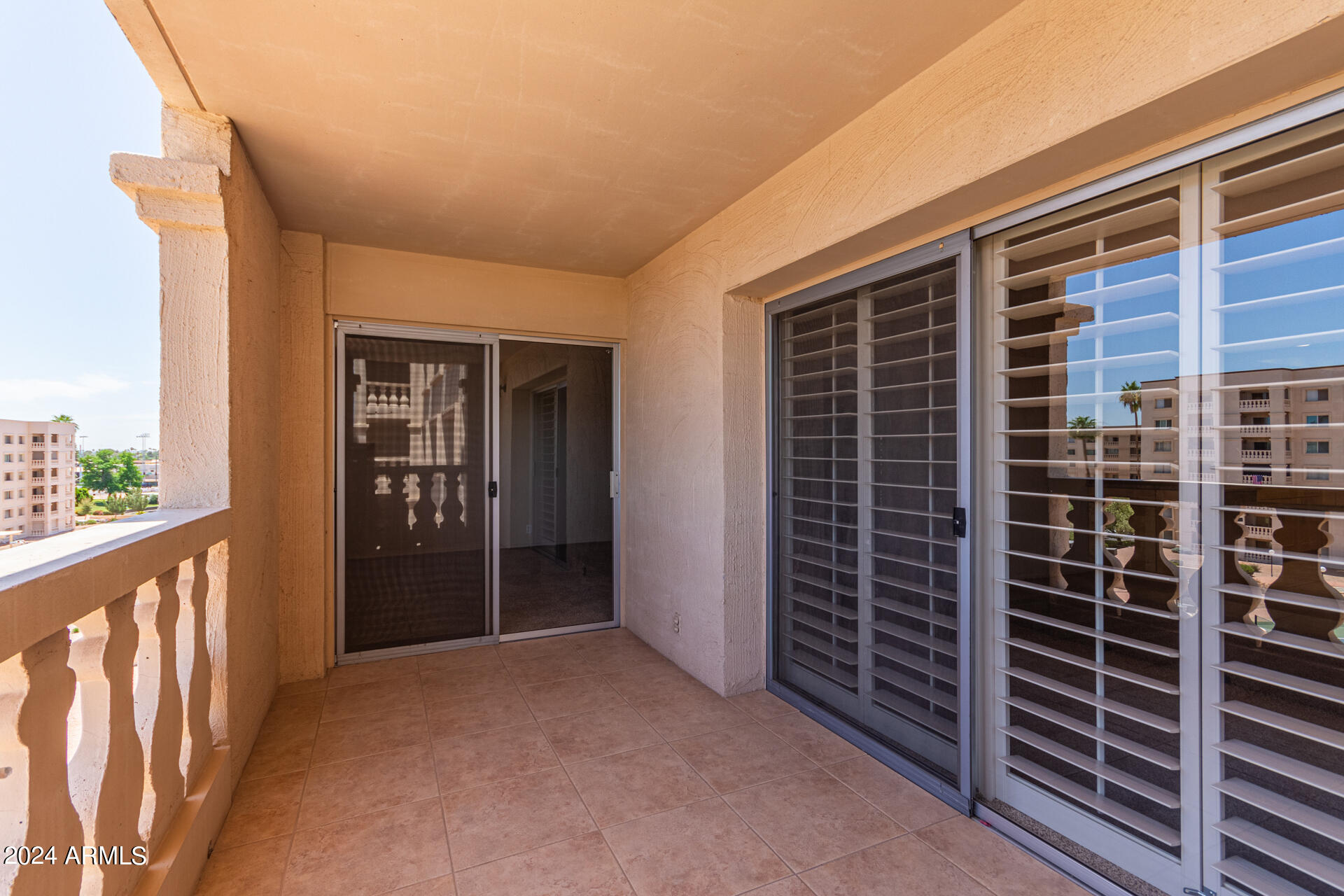 7830 E CAMELBACK Road, 512
