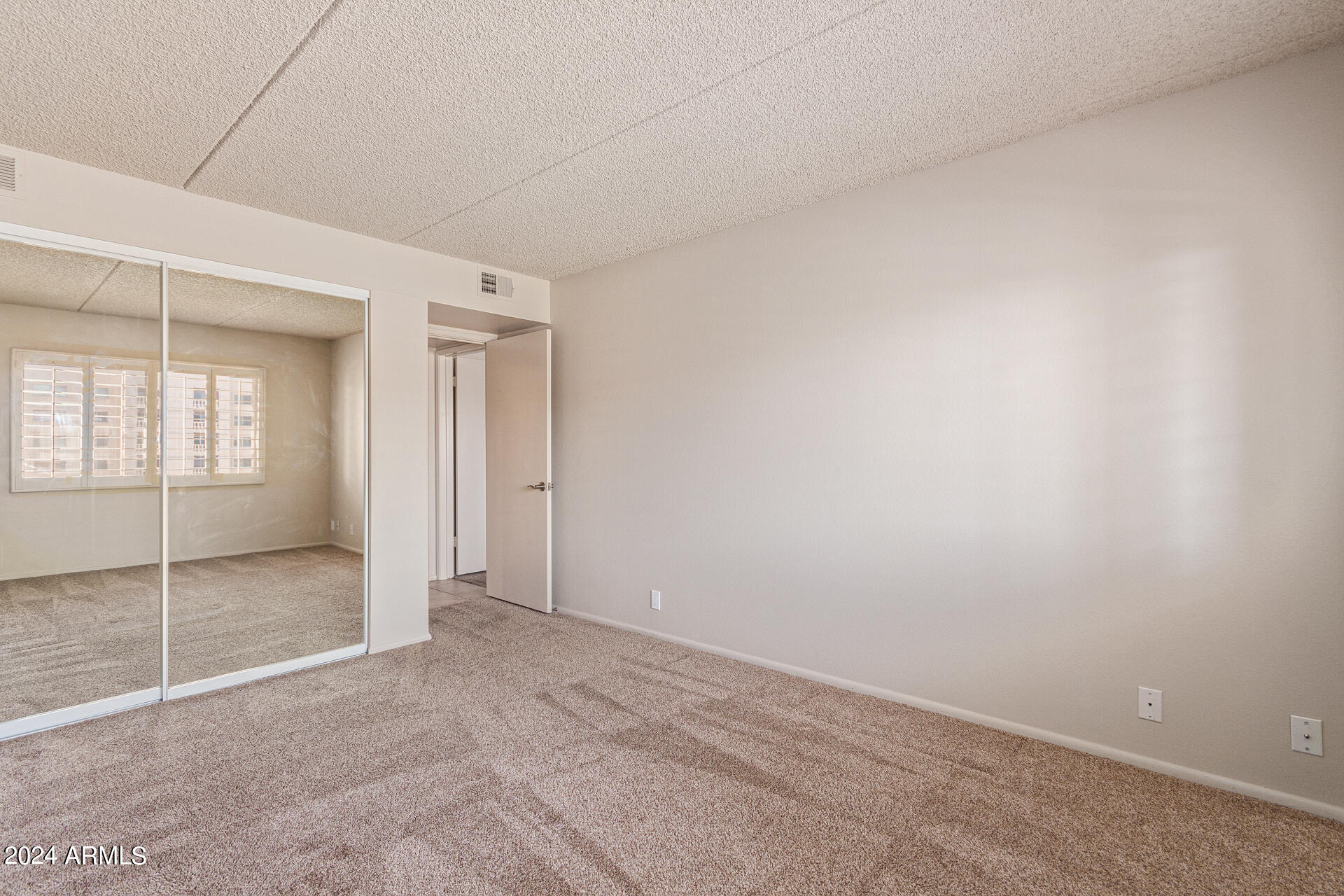 7830 E CAMELBACK Road, 512