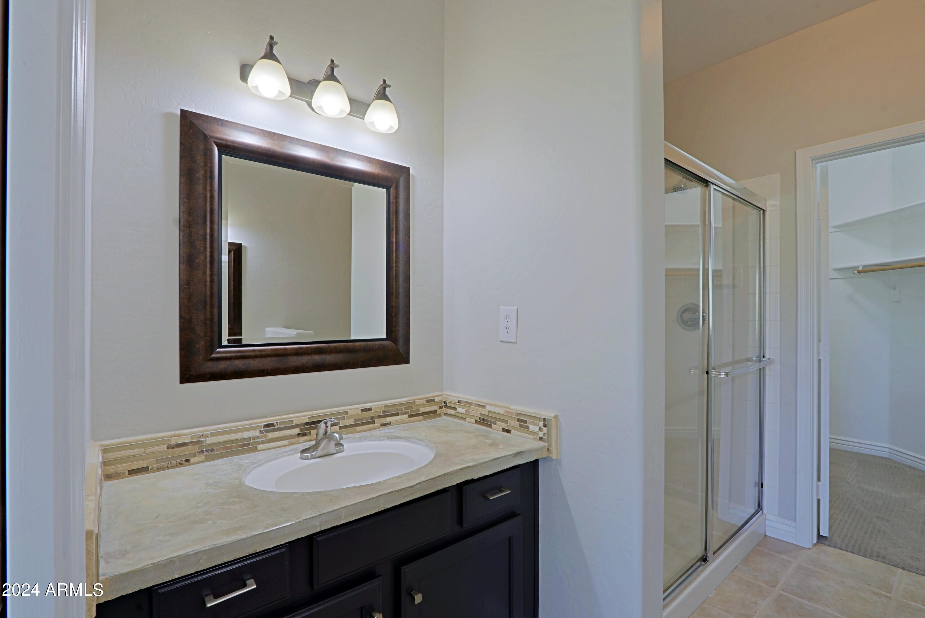 16801 N 94TH Street, 2040