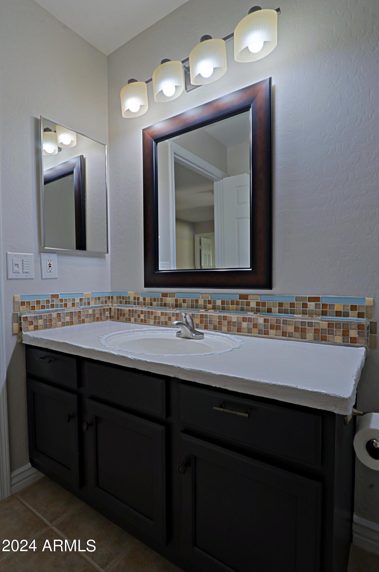 16801 N 94TH Street, 2040