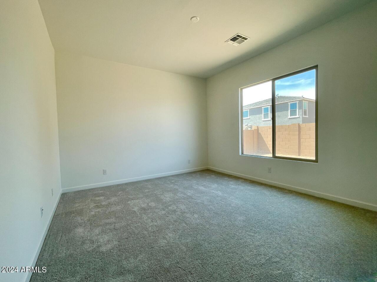 22698 E ROUNDUP Way