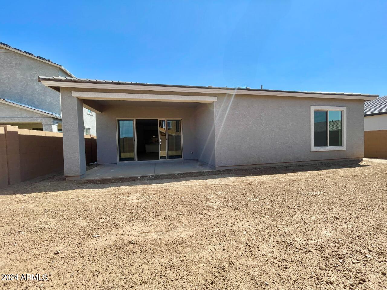 22698 E ROUNDUP Way
