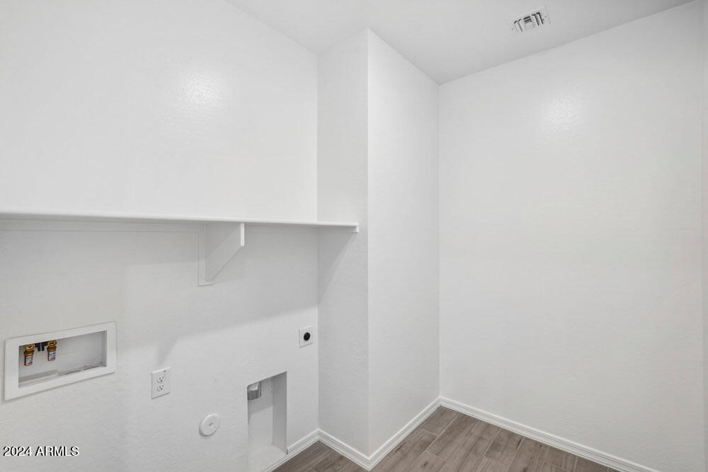 4183 E BROOK LYNN Place