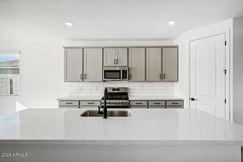 4183 E BROOK LYNN Place