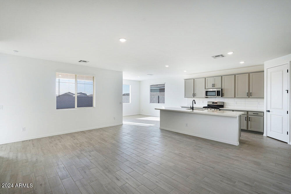 4183 E BROOK LYNN Place