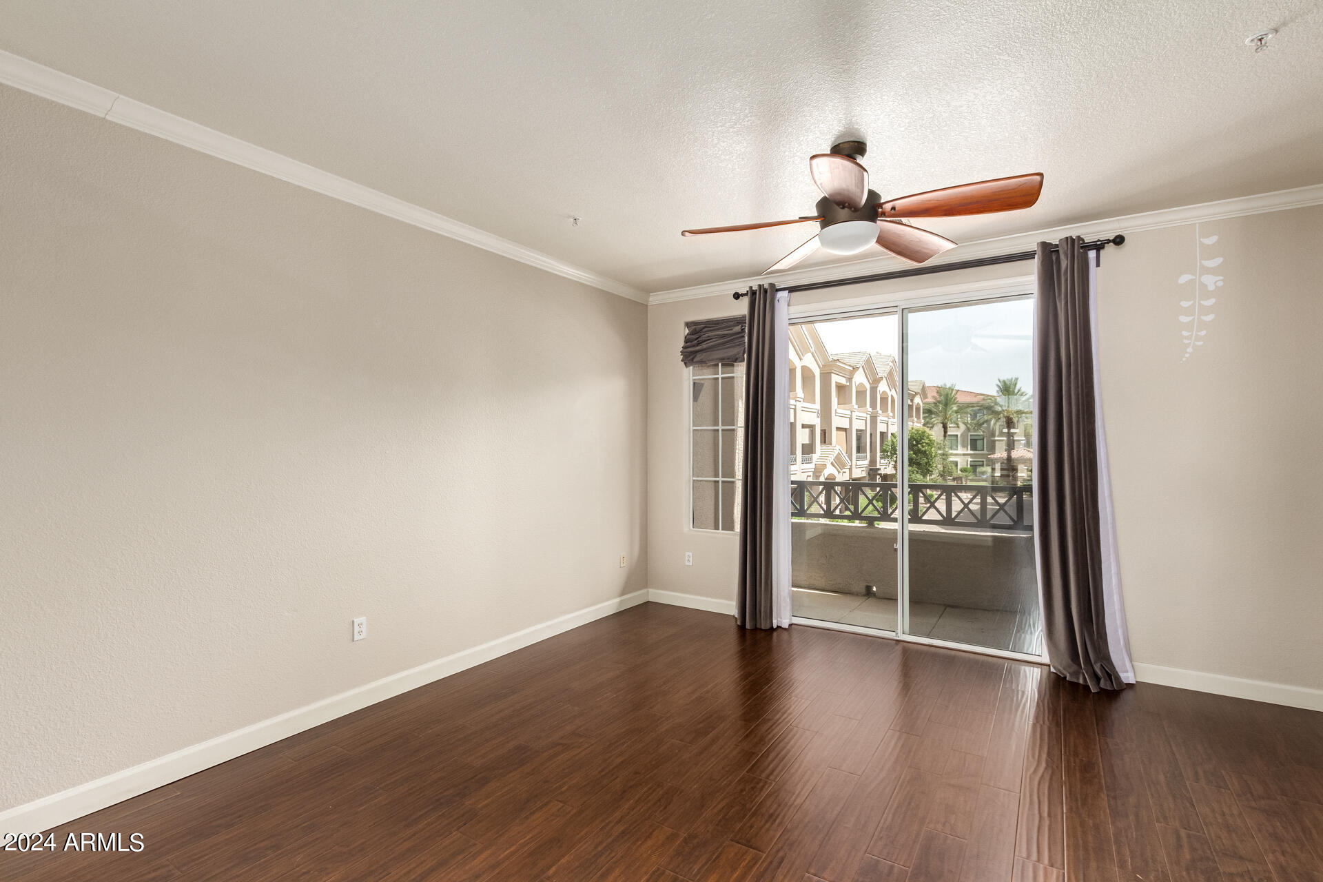 4465 E PARADISE VILLAGE Parkway S, 1163