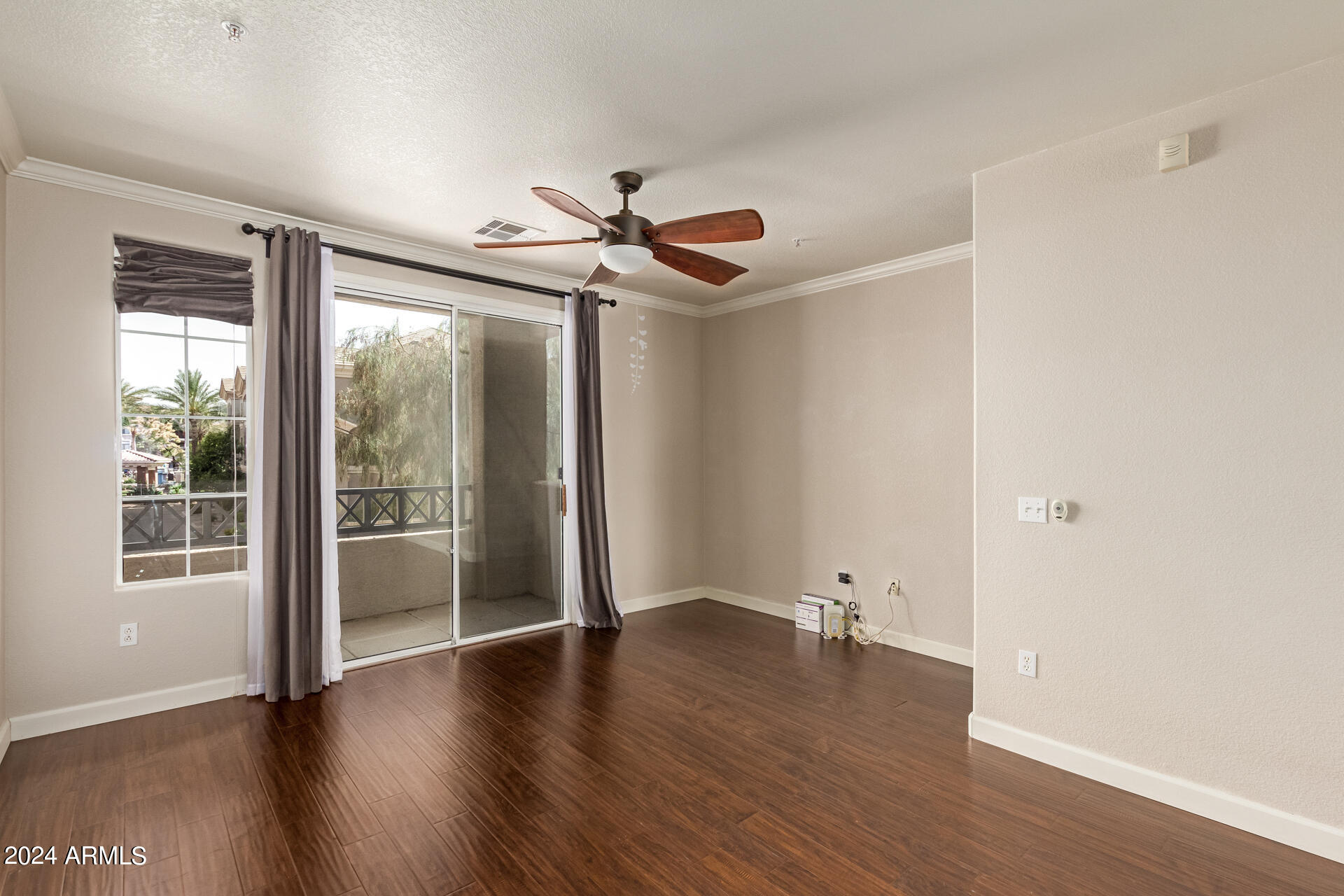 4465 E PARADISE VILLAGE Parkway S, 1163
