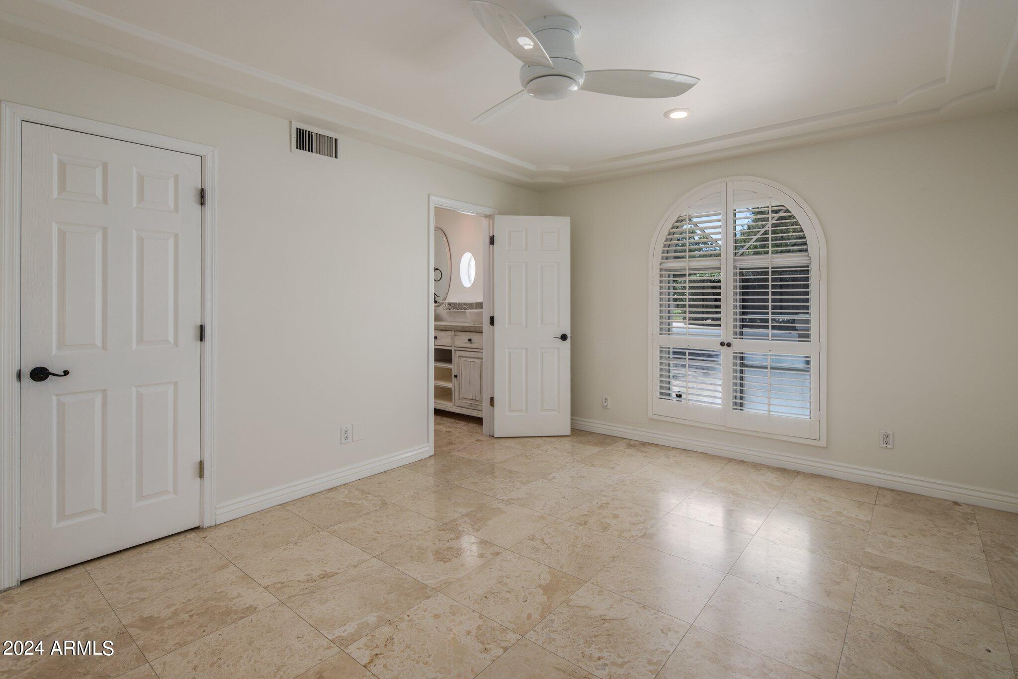 12 W KALER Drive