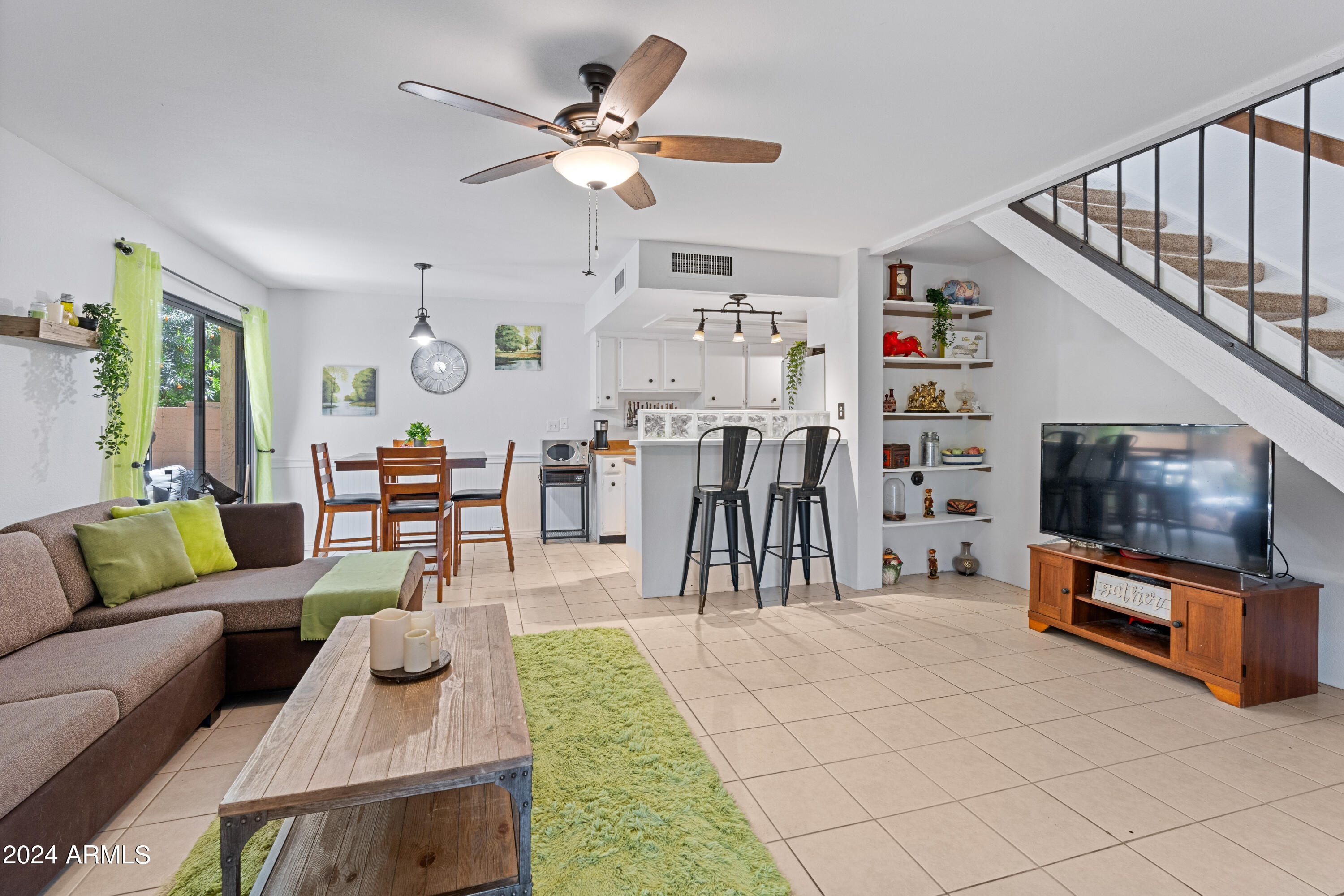 10431 N 10TH Place, 2