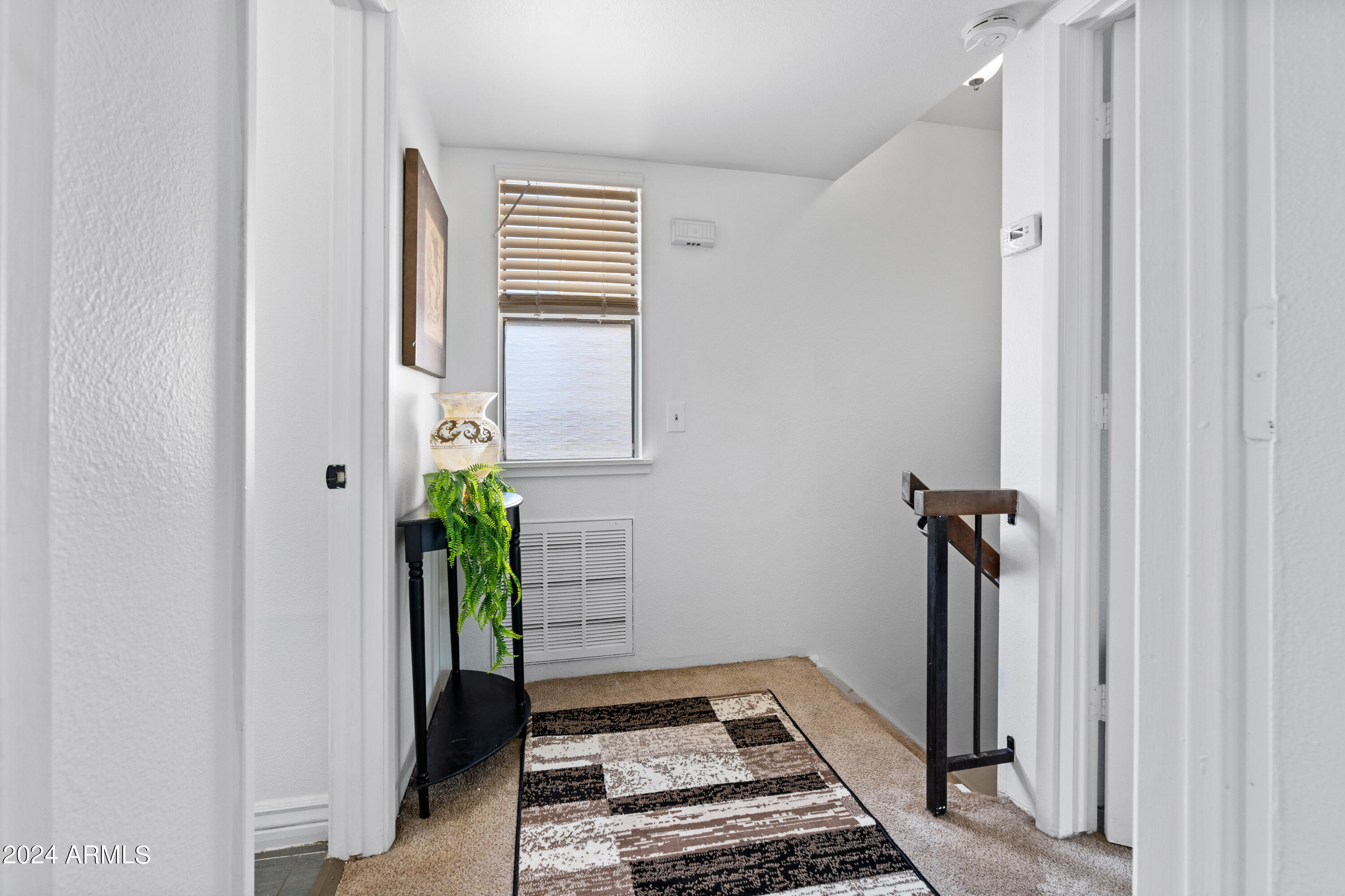 10431 N 10TH Place, 2