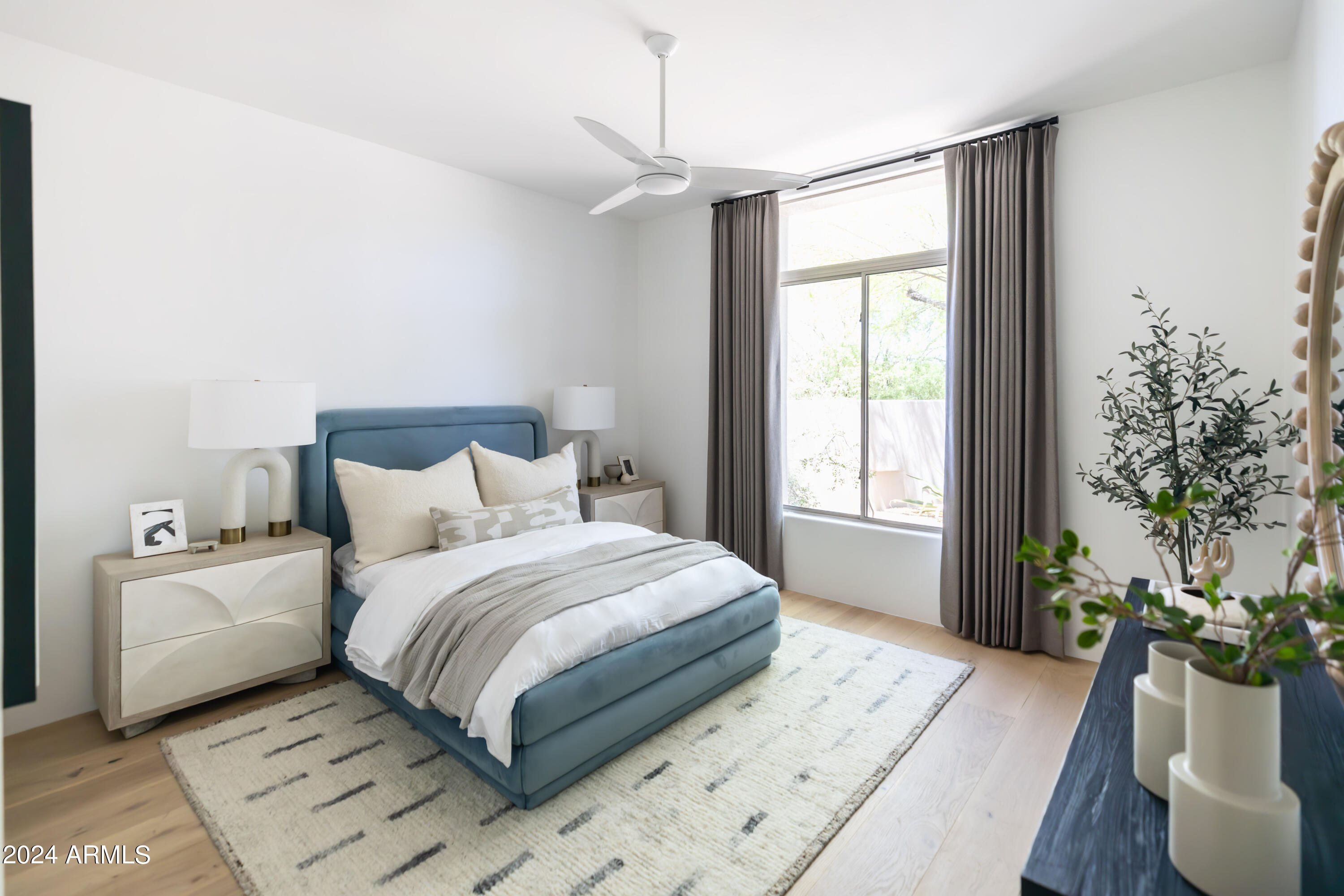 10795 E SUTHERLAND Way