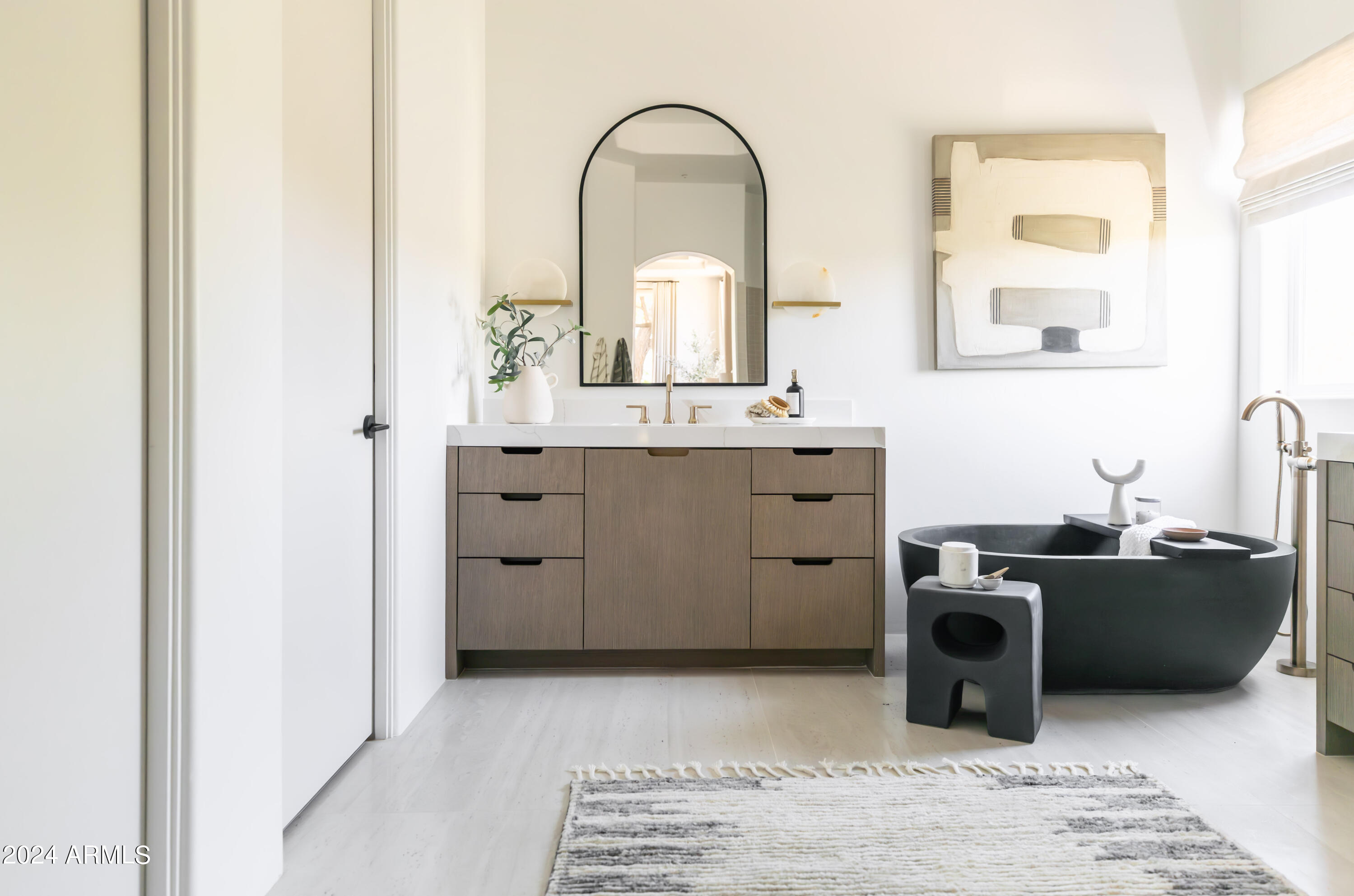 10795 E SUTHERLAND Way