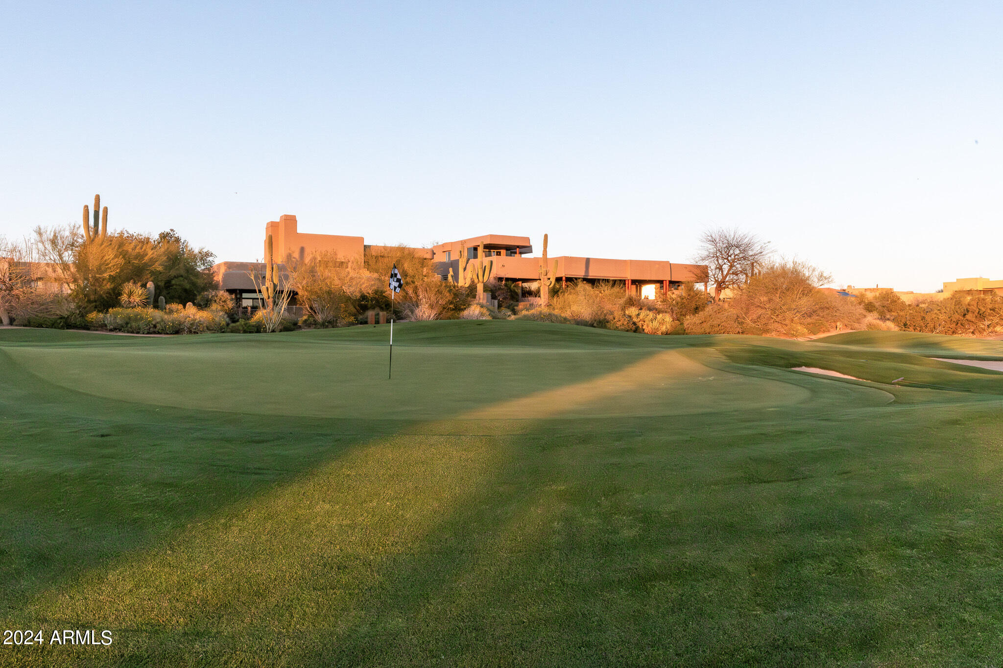 10795 E SUTHERLAND Way