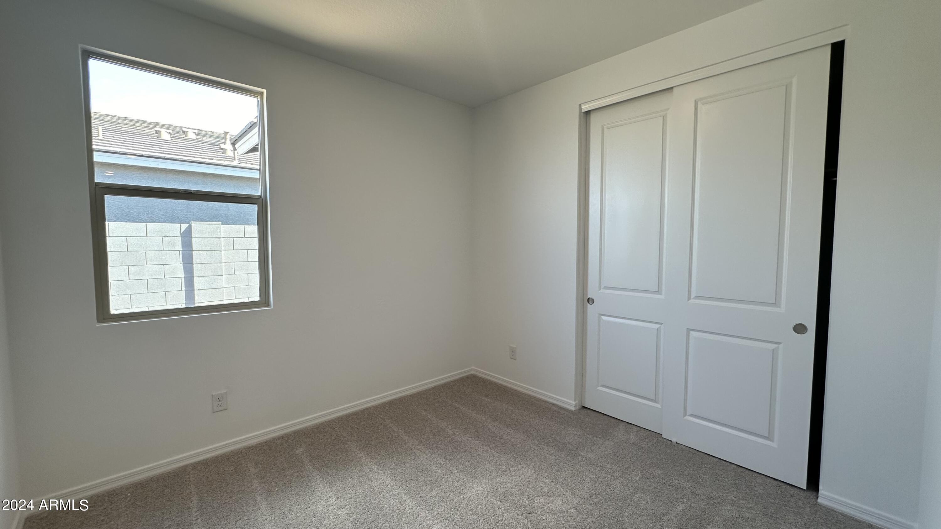 4192 E Bradford Avenue