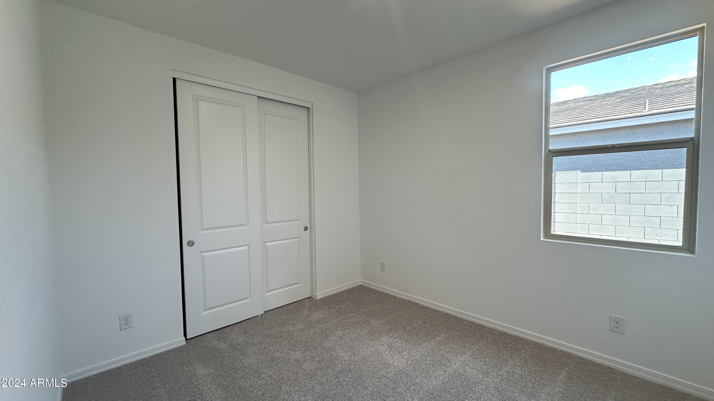 4192 E Bradford Avenue