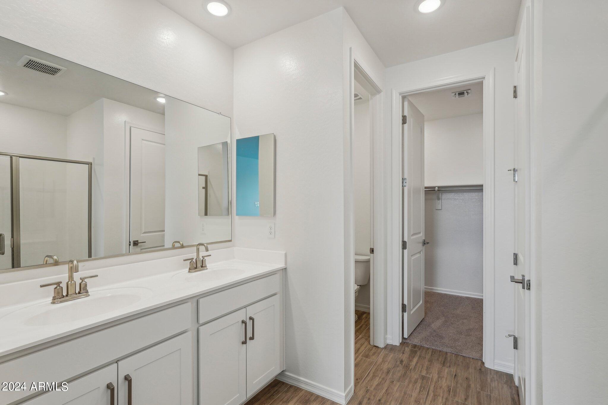 7677 W AVENIDA DEL REY
