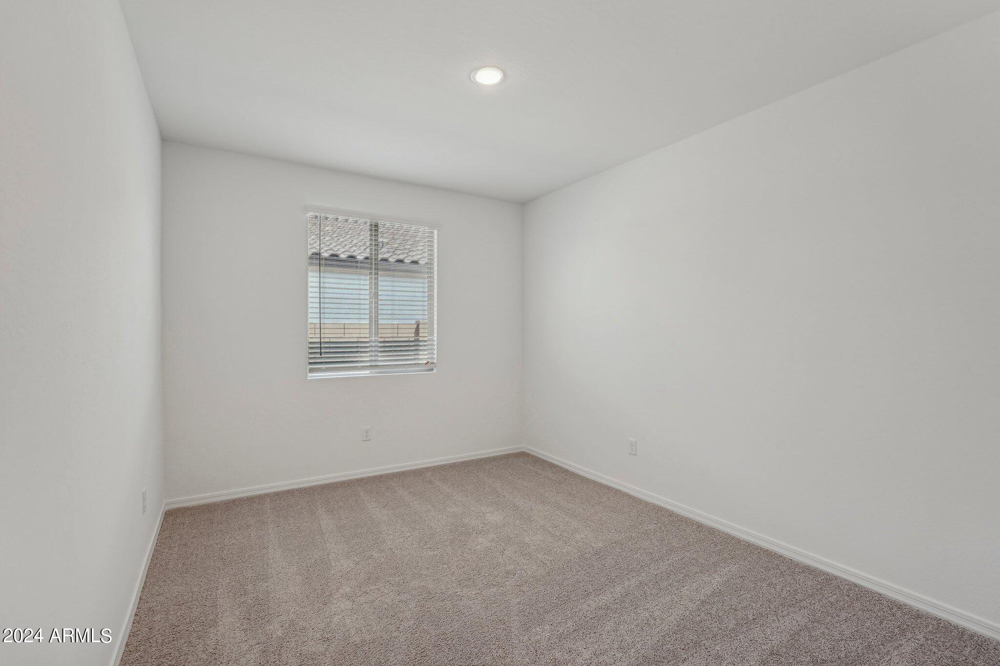 7677 W AVENIDA DEL REY