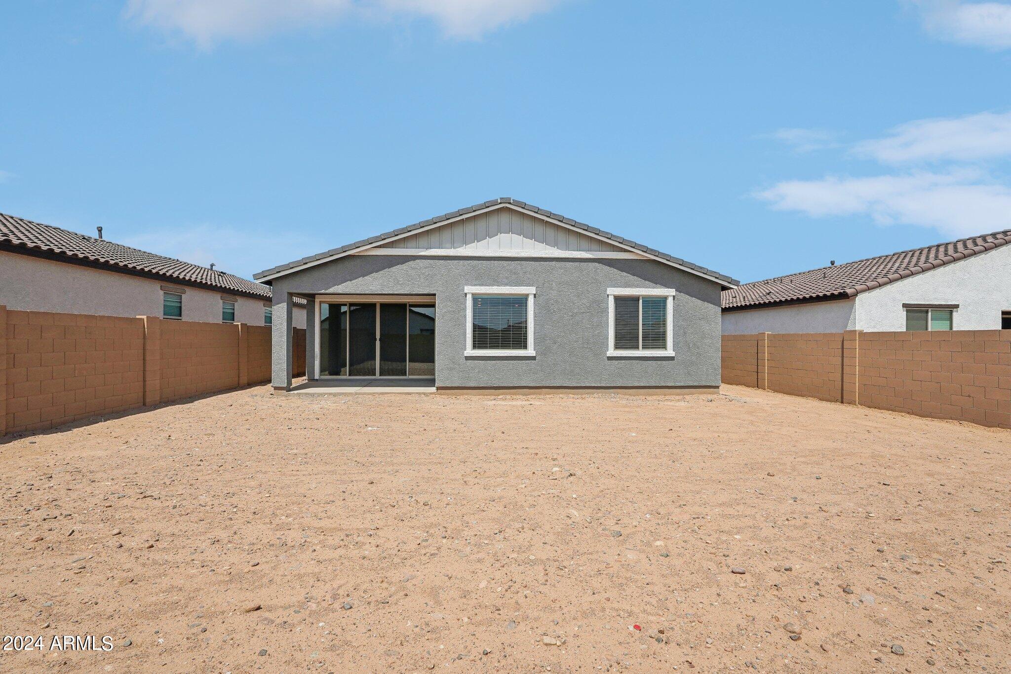 7677 W AVENIDA DEL REY
