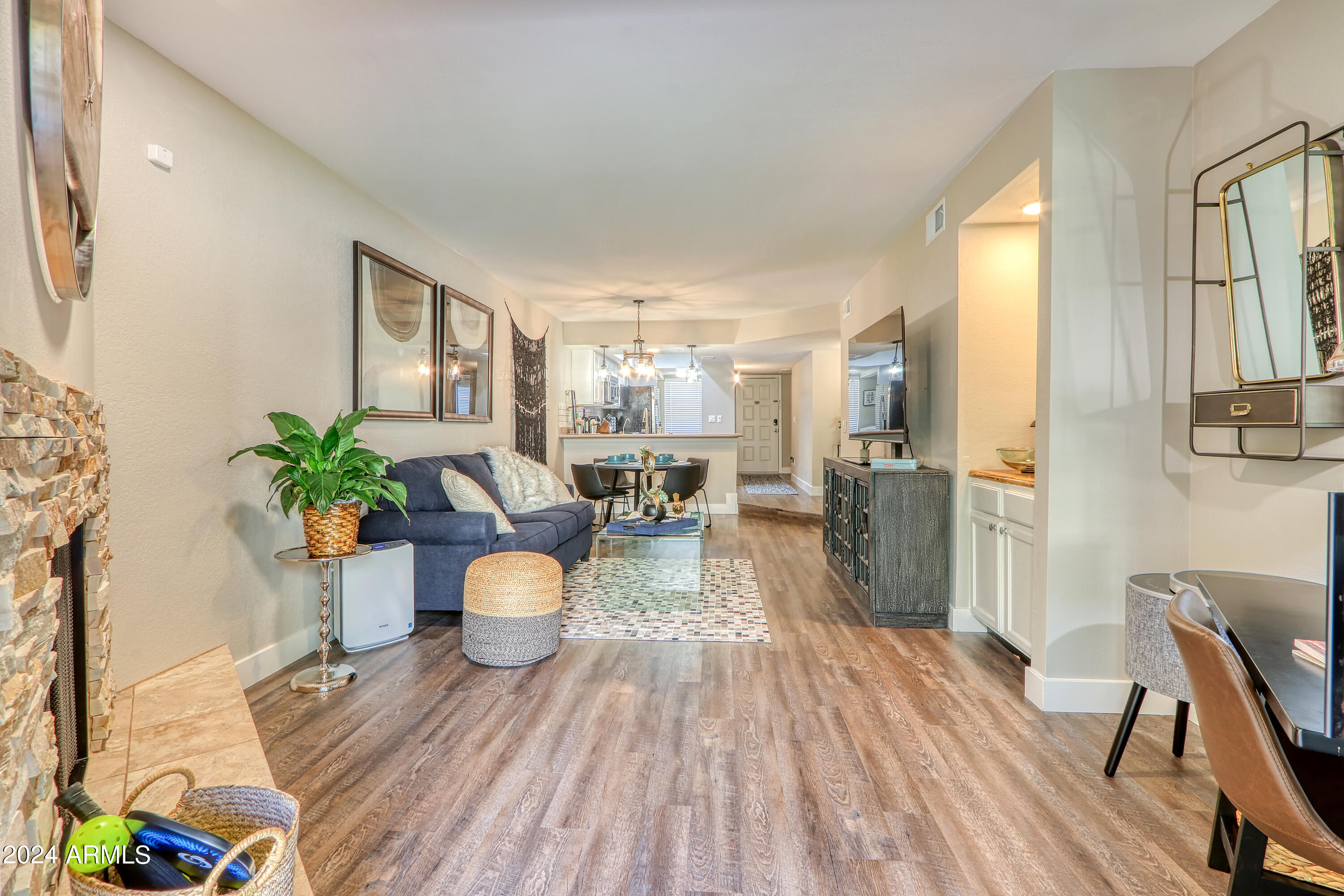8651 E ROYAL PALM Road, 106