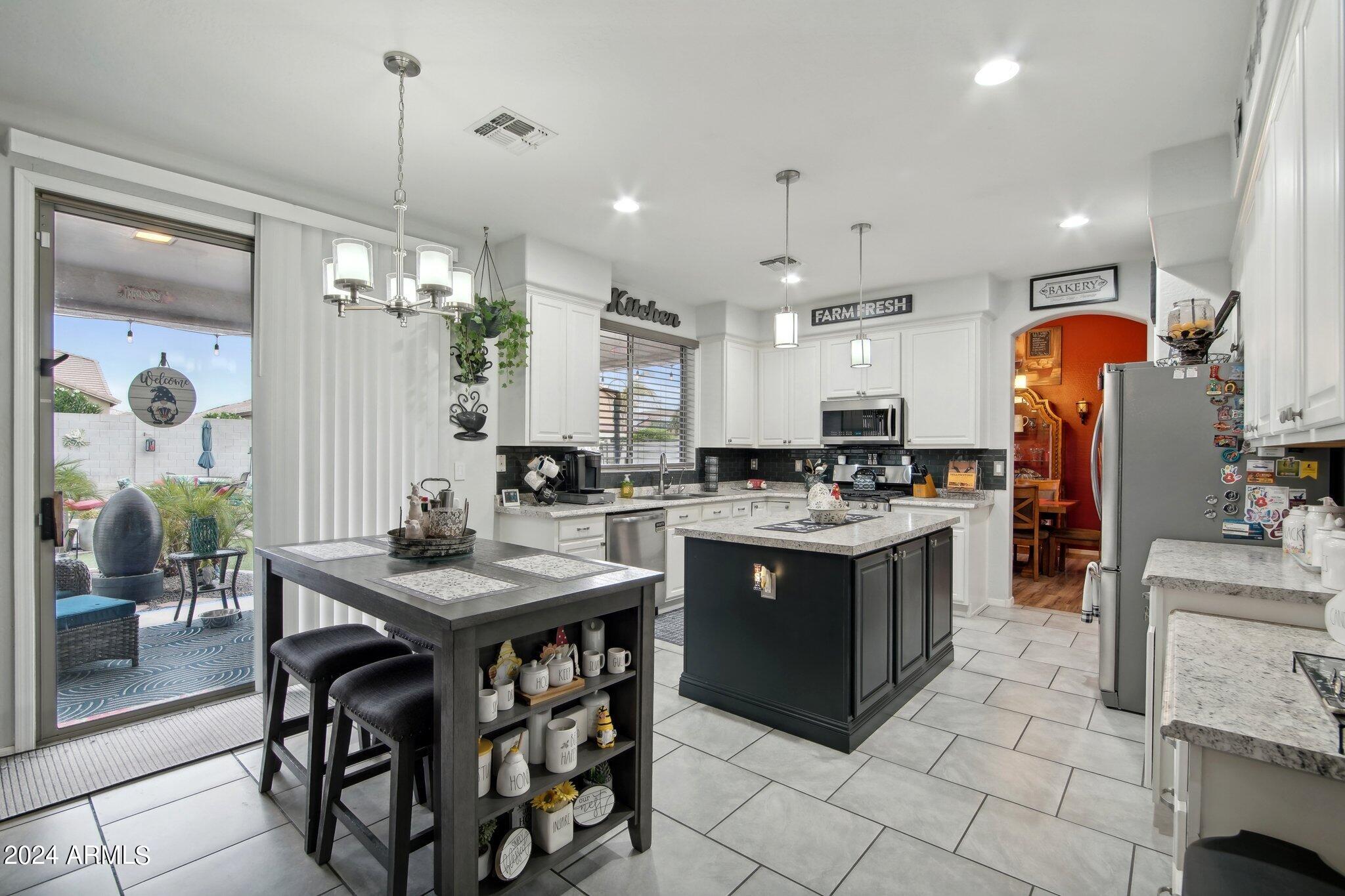 3514 W RIORDAN RANCH Road