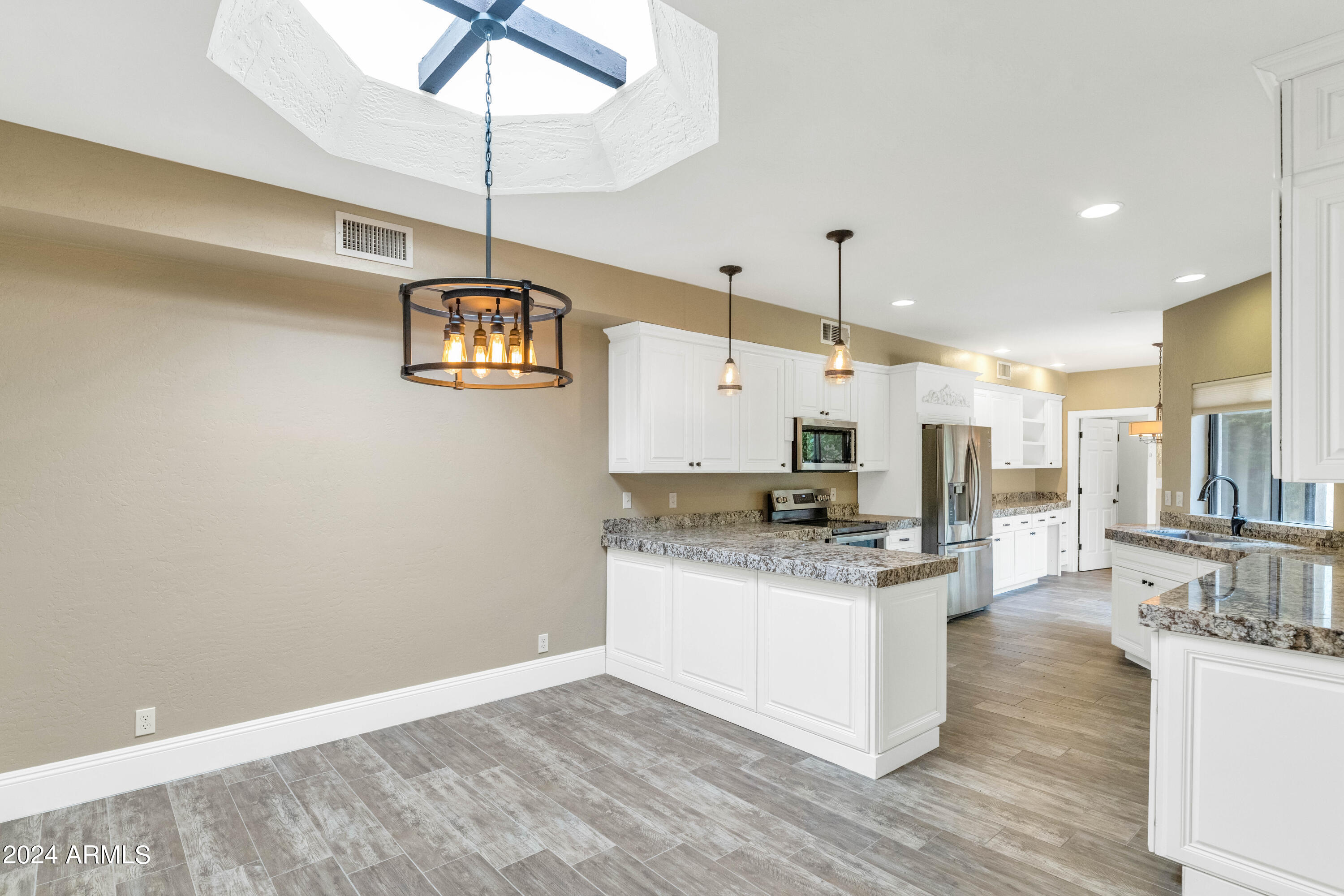 8501 N 84TH Place