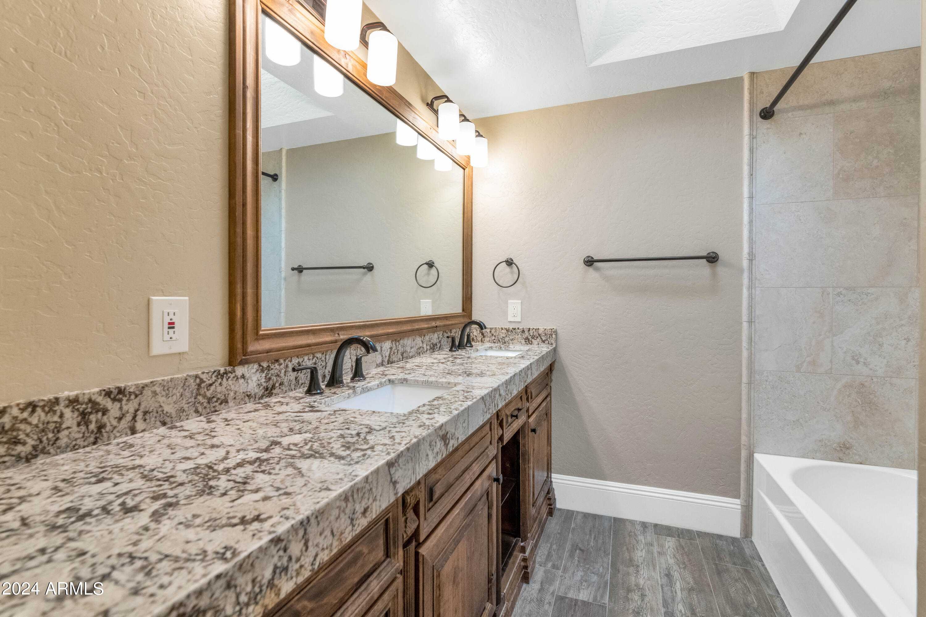 8501 N 84TH Place