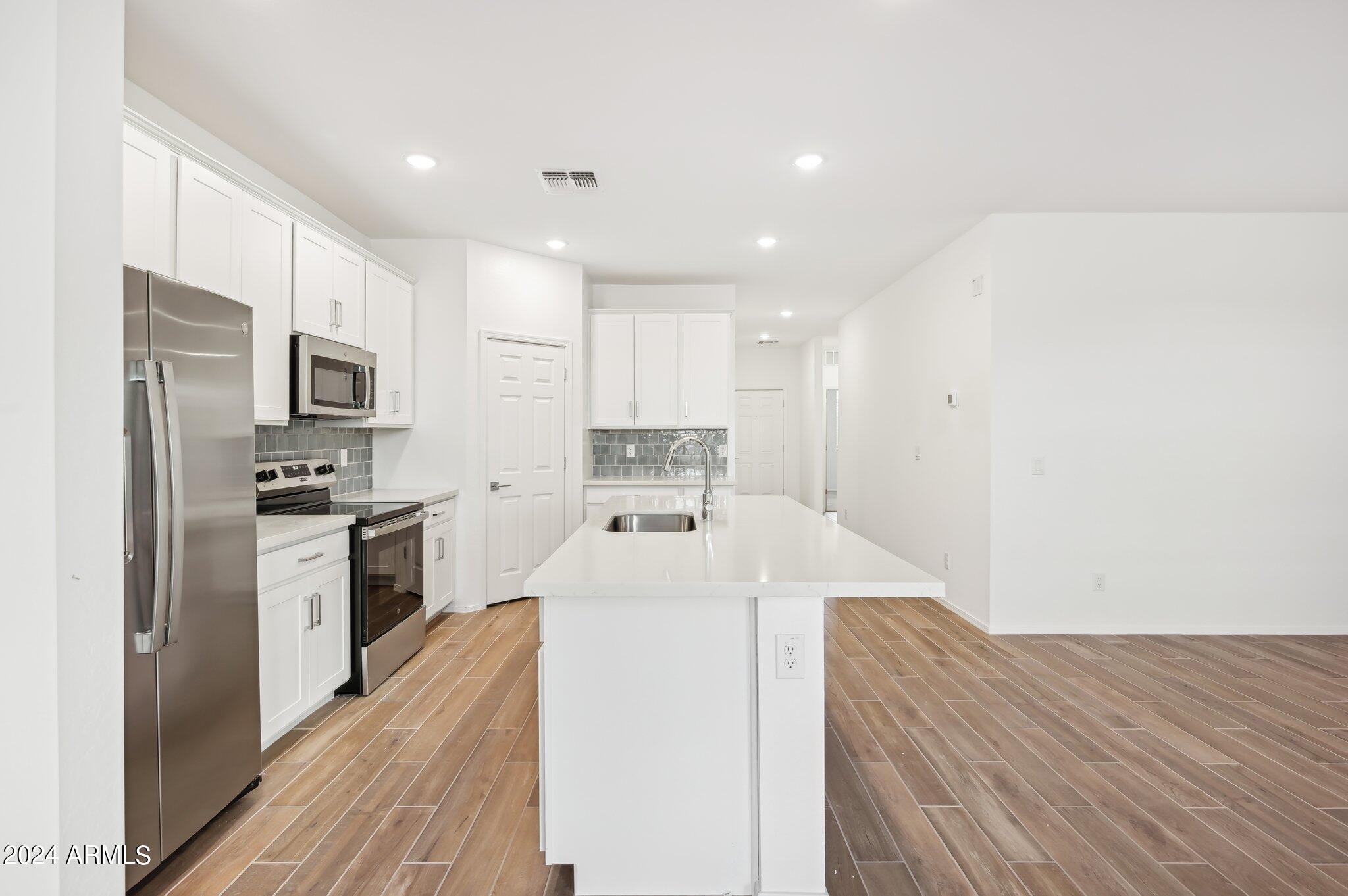 24082 W PECAN Road