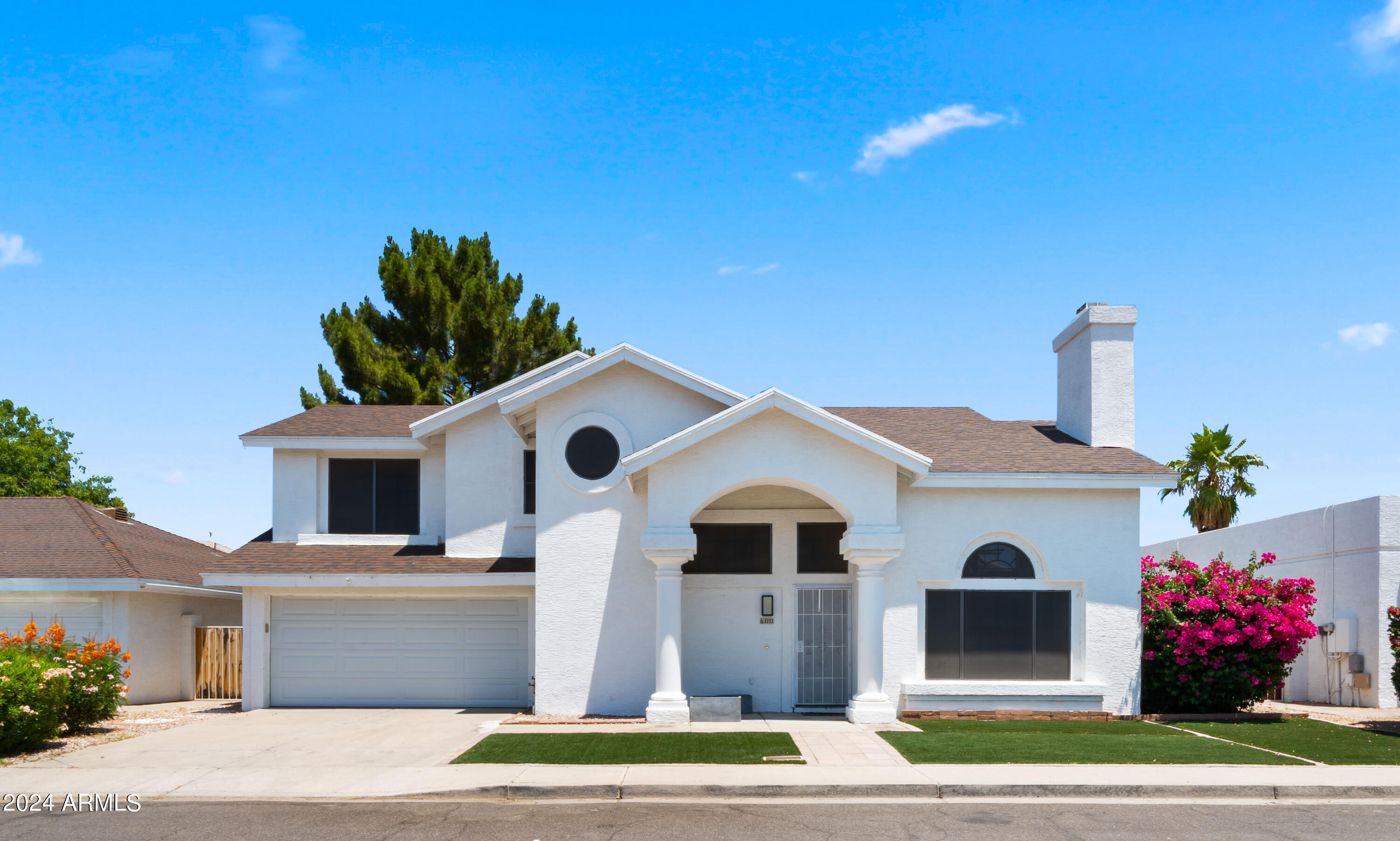 3222 E TOPEKA Drive