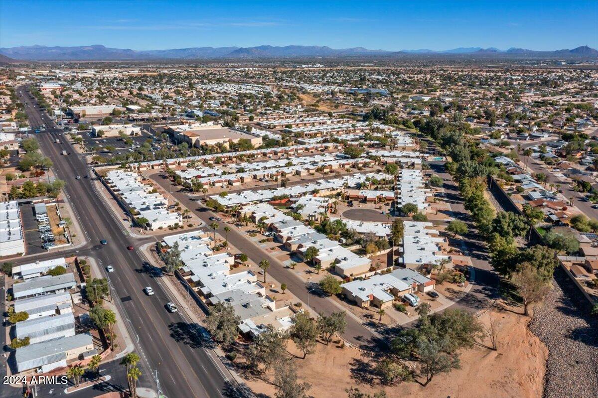 2501 E PEPPER RIDGE Circle