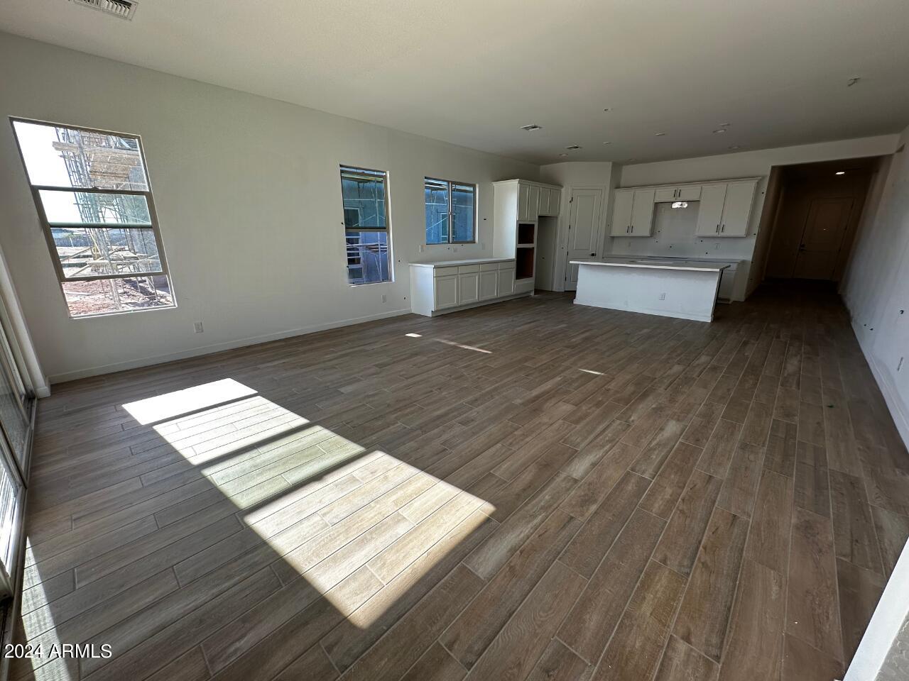 11515 E UTOPIA Avenue