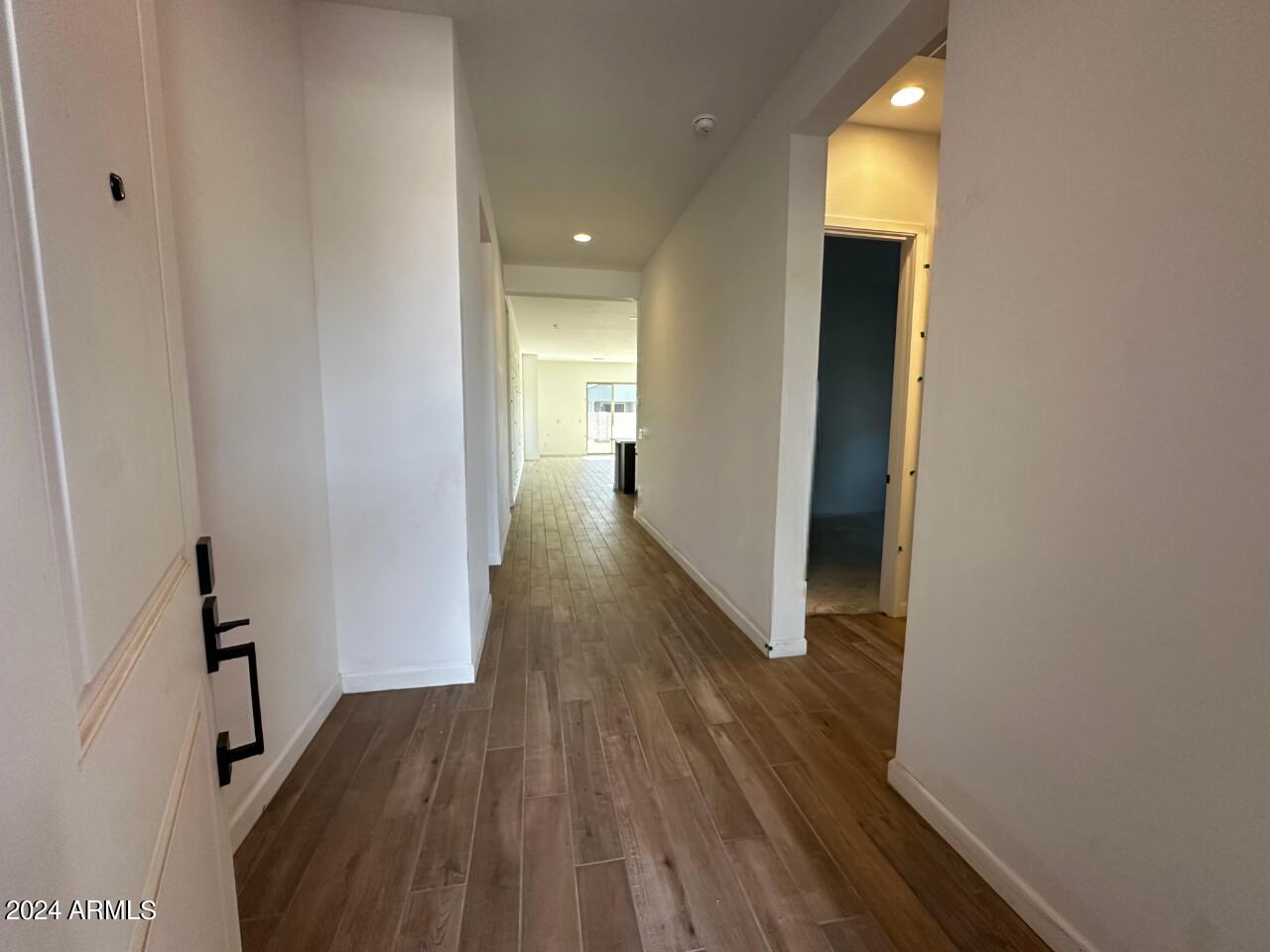 11515 E UTOPIA Avenue