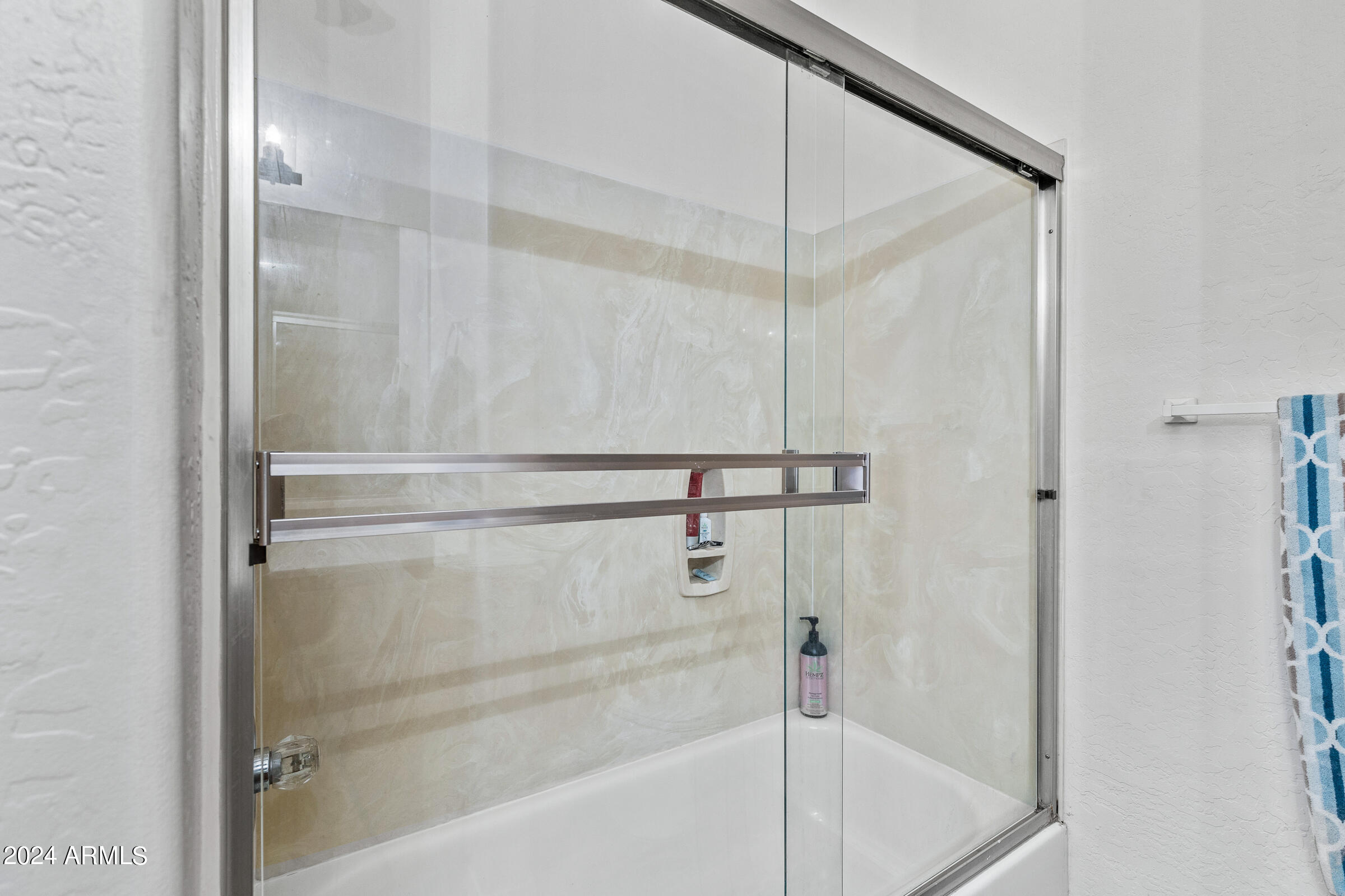 270 OAK CREEK Boulevard