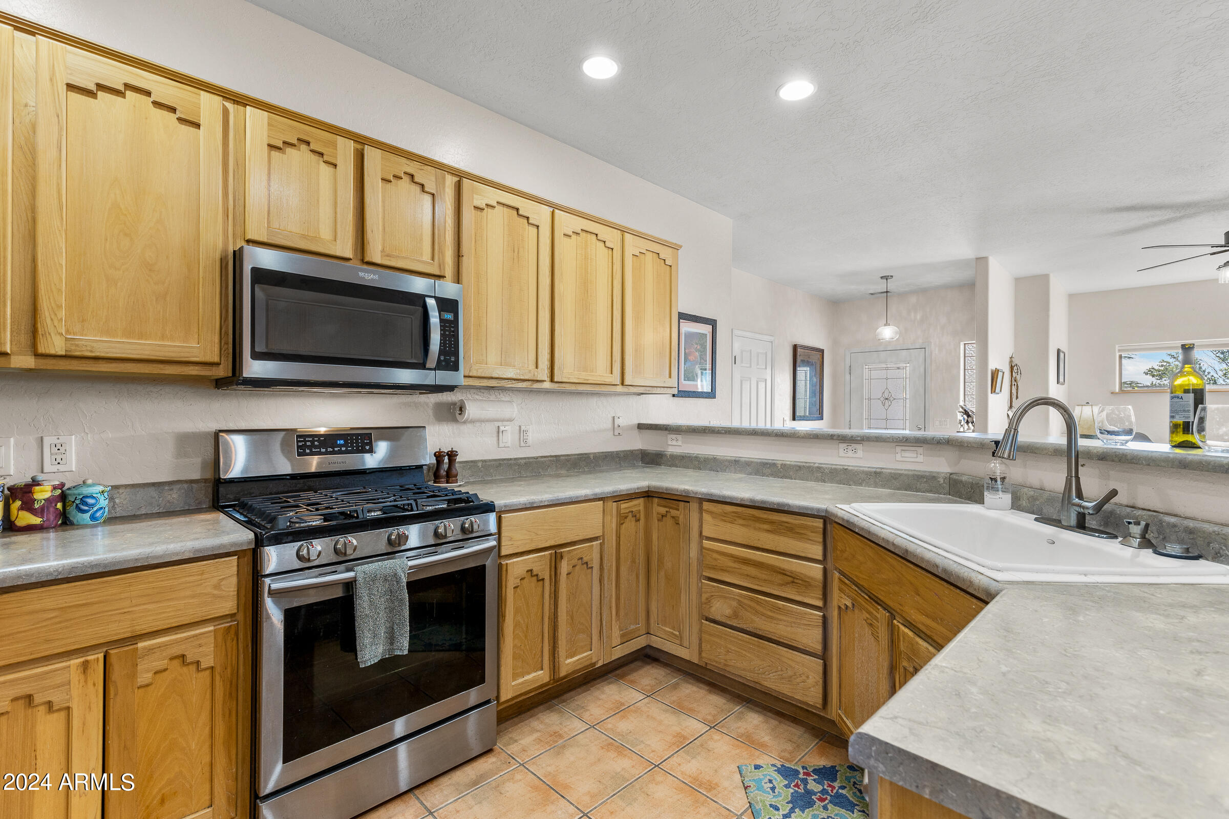 270 OAK CREEK Boulevard