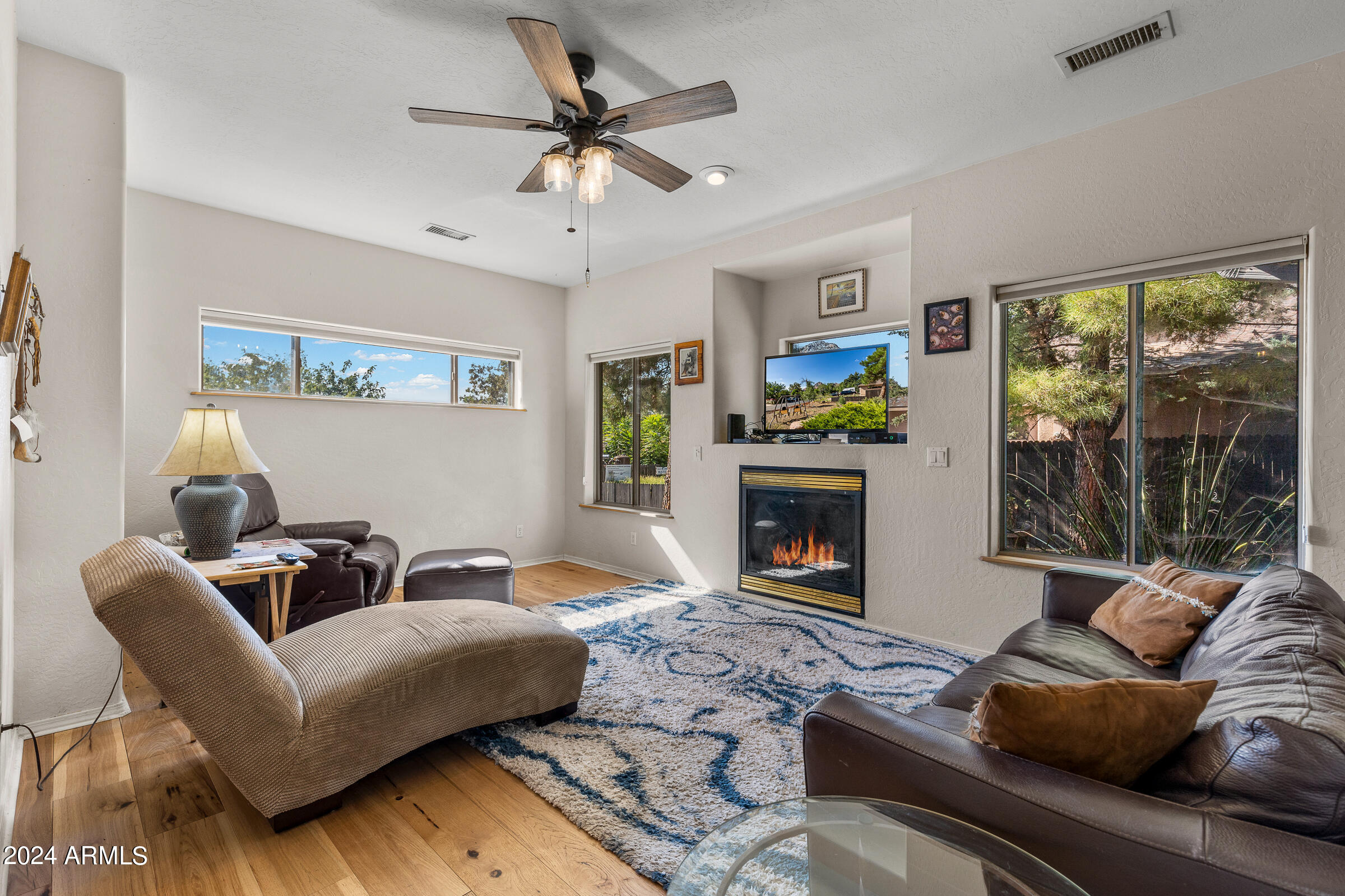 270 OAK CREEK Boulevard