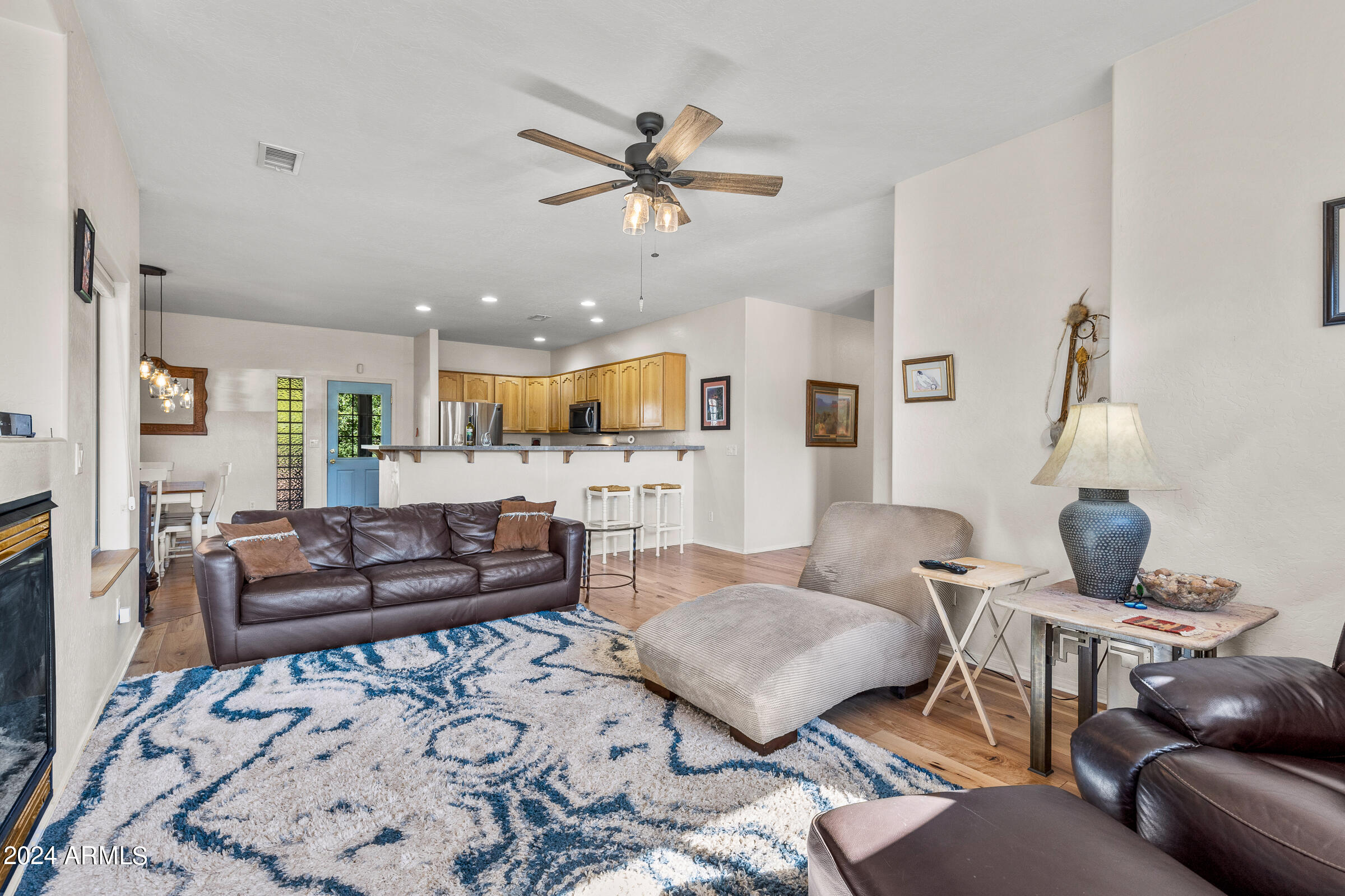 270 OAK CREEK Boulevard