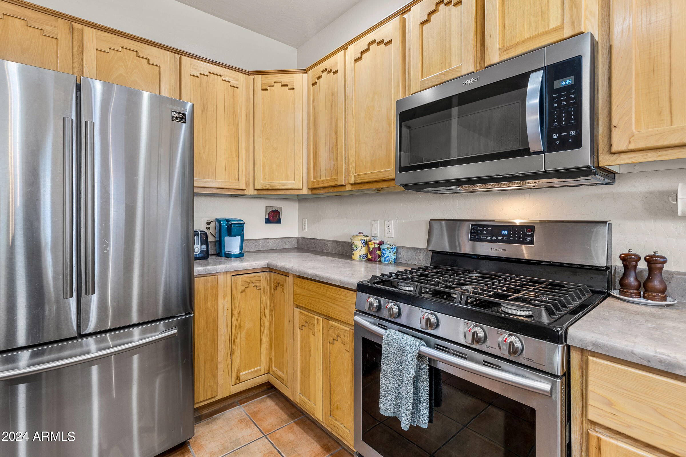 270 OAK CREEK Boulevard